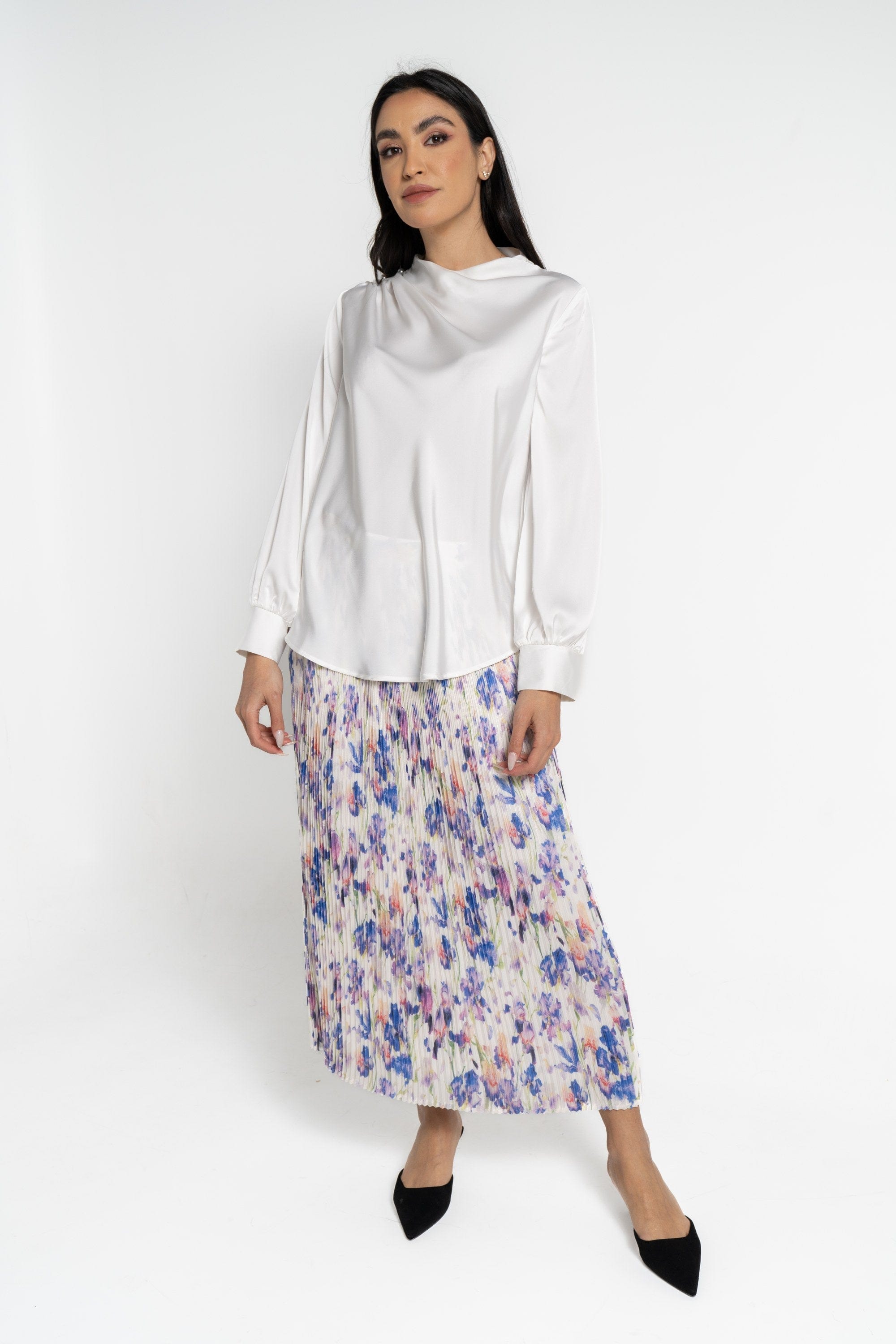 نتشي بلوزة بأكمام طويلة نسائية سادة ناعمة