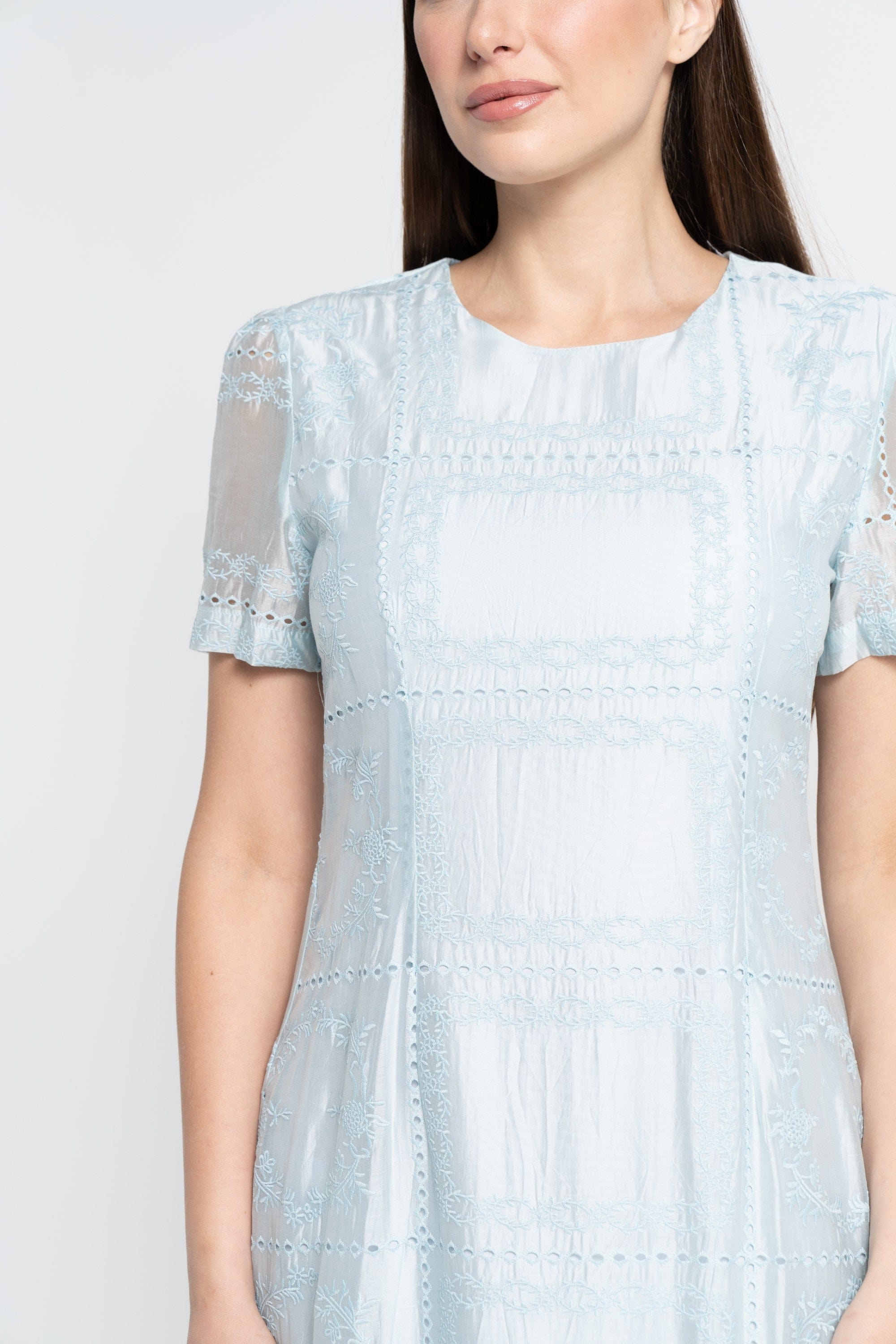 ูุชุดู ูุณุชุงู ู
ูุฏู ุจุฃูู
ุงู
ูุตูุฑุฉ ุจููุณูุฉ ู
ู ุงูุฃุณูู