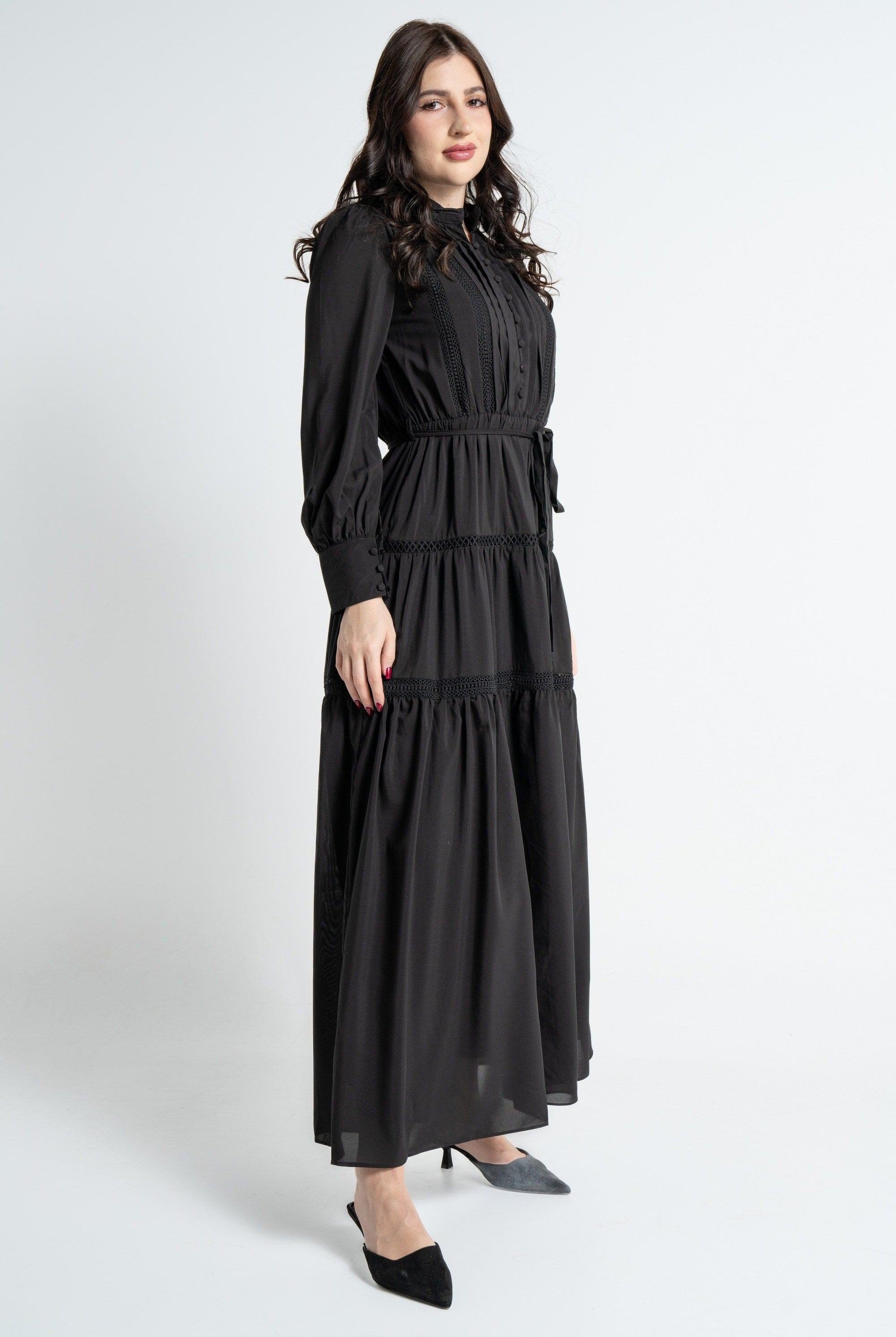 نتشي فستان ماكسي بأكمام طويلة بأزرار أمامية بربطة خصر نسائي