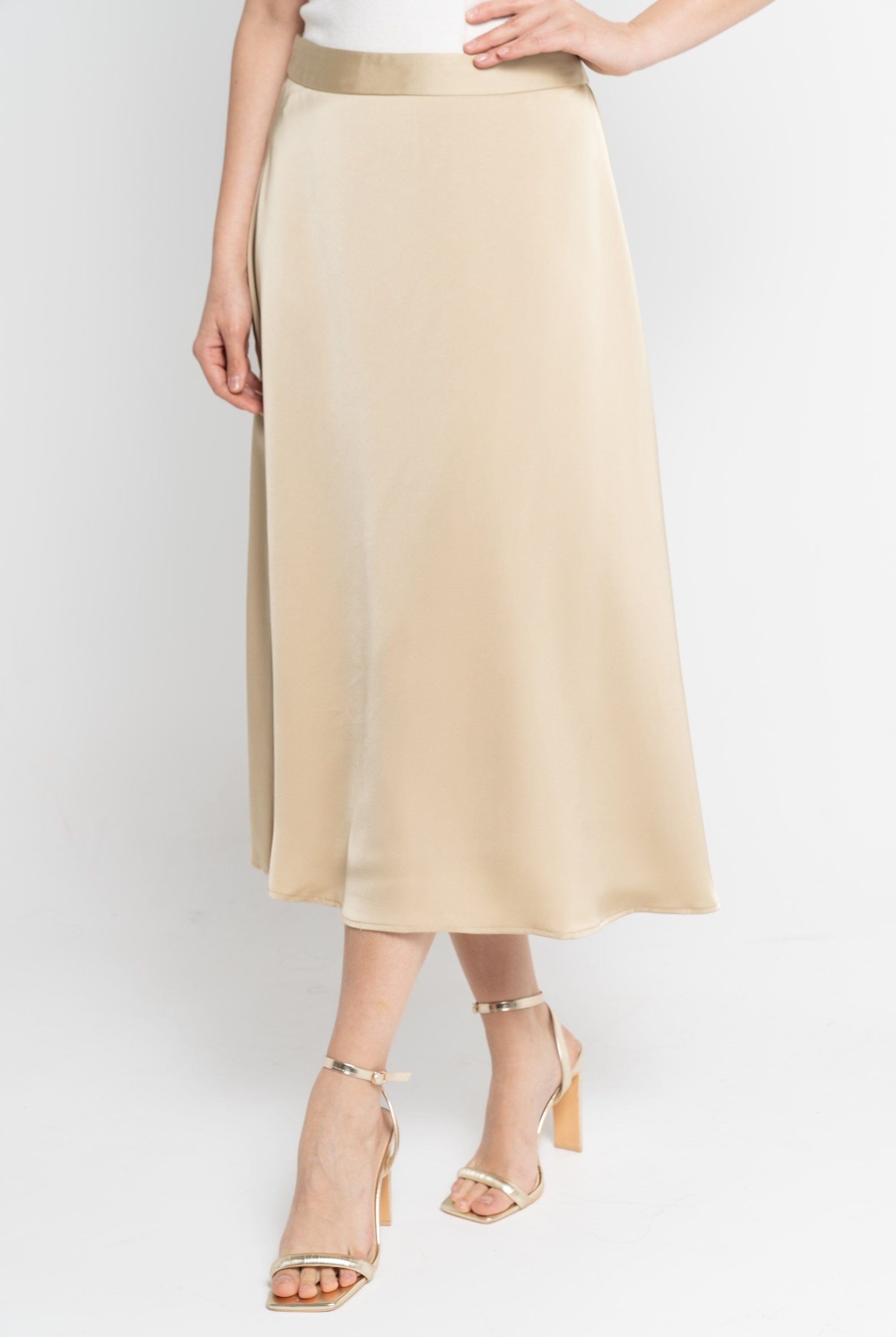 نتشي تنورة ميدي نسائية سادة ناعمة