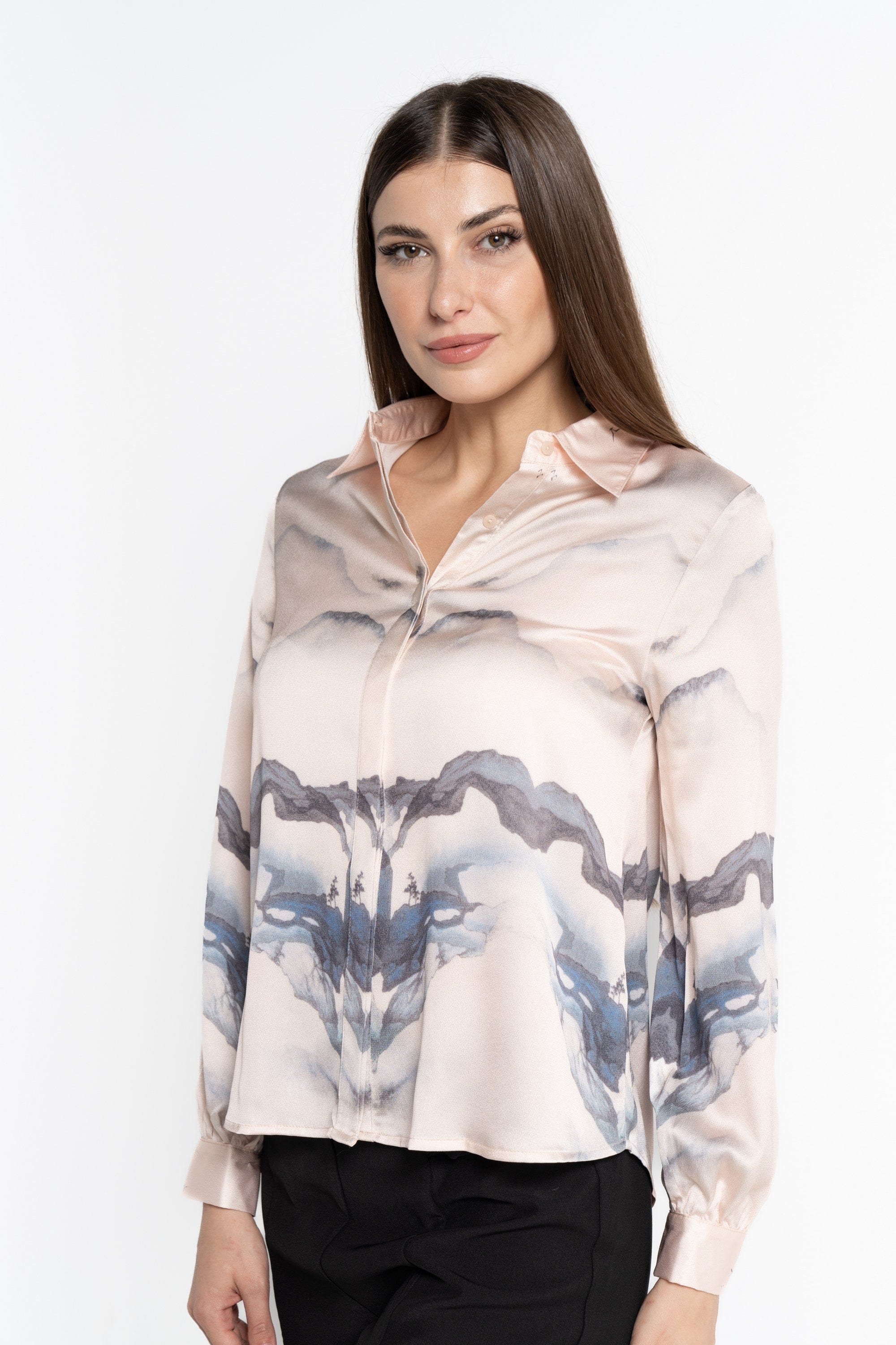 نتشي قميص بأكمام طويلة منقوش بالعرض بأزرار أمامية نسائي بيج