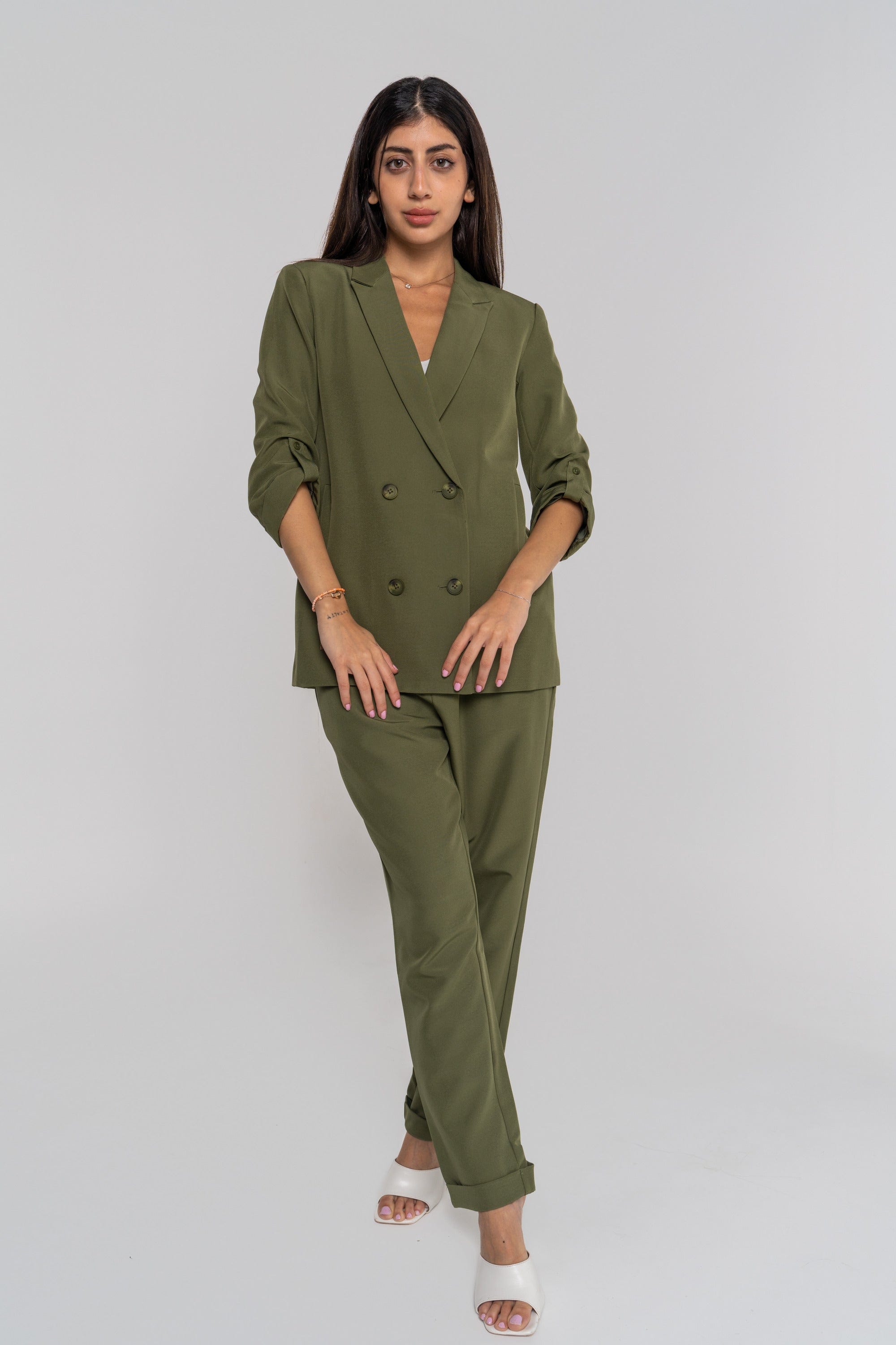 نتشي بنطلون طويل سادة مع ثنية من أسفل