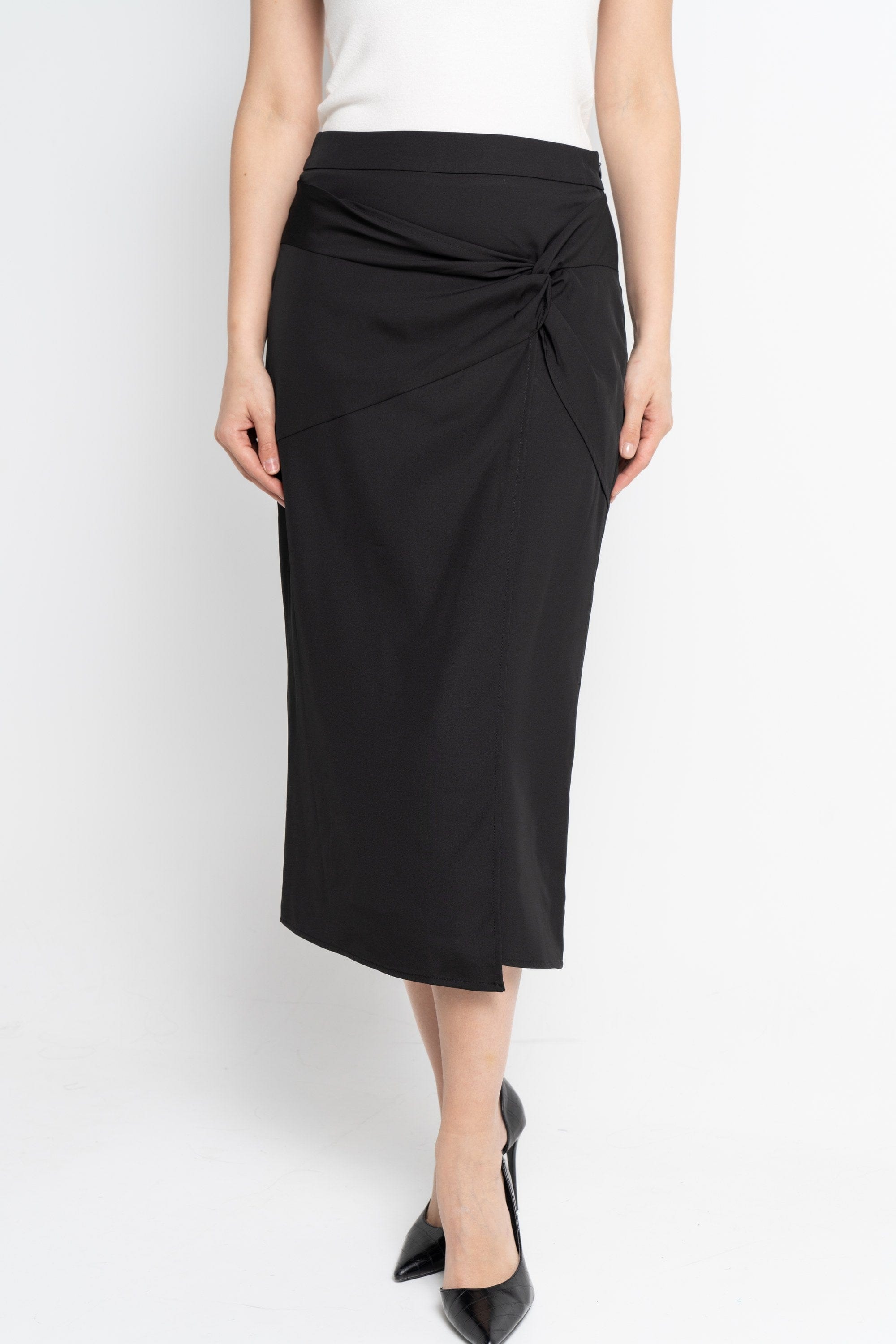 نتشي تنورة ميدي نسائية لف سادة أسود