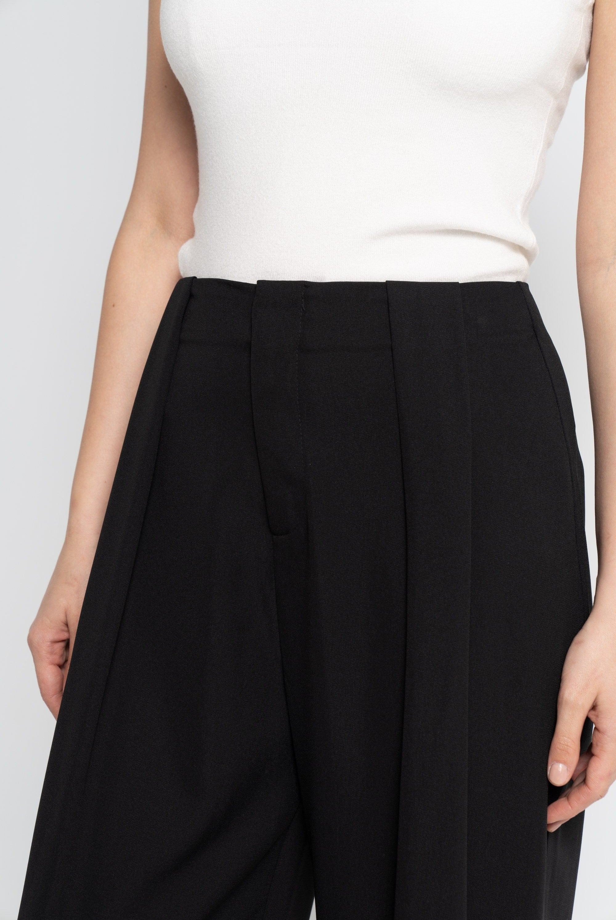 نتشي بنطلون طويل رسمي نسائي أسود