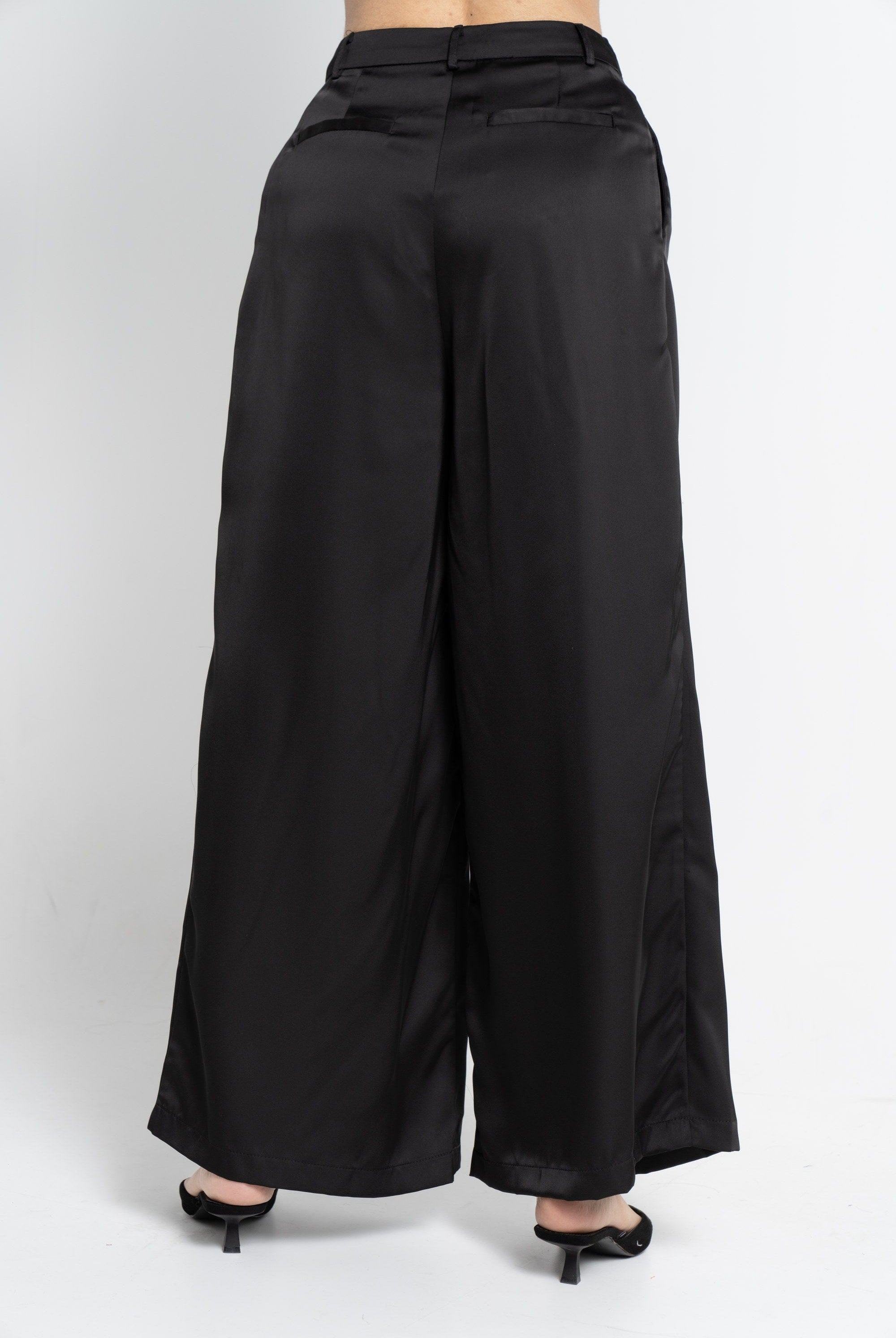 نتشي بنطلون طويل واسع نسائي