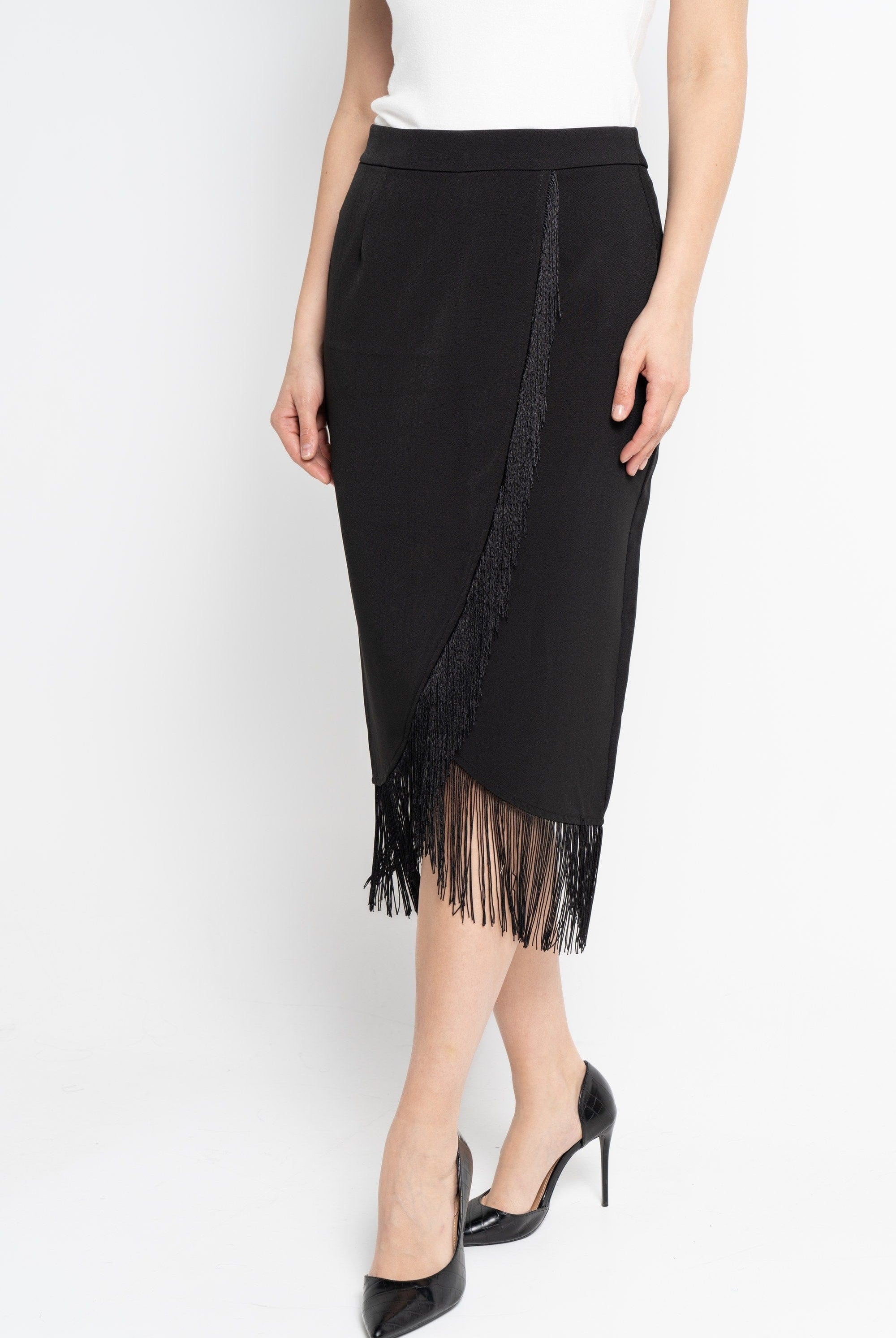 نتشي تنورة ميدي نسائية سادة بشراشيب