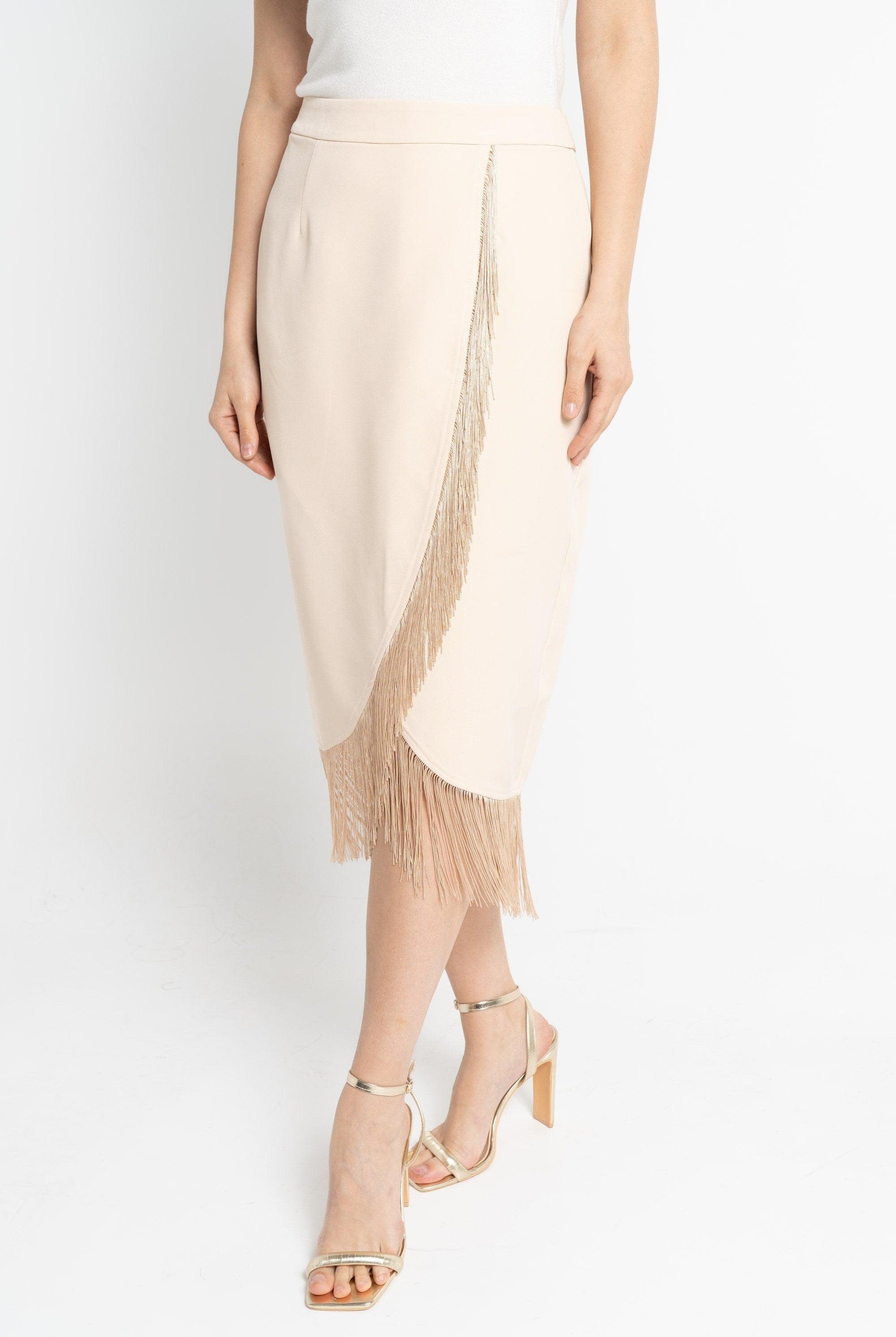 نتشي تنورة ميدي نسائية سادة بشراشيب