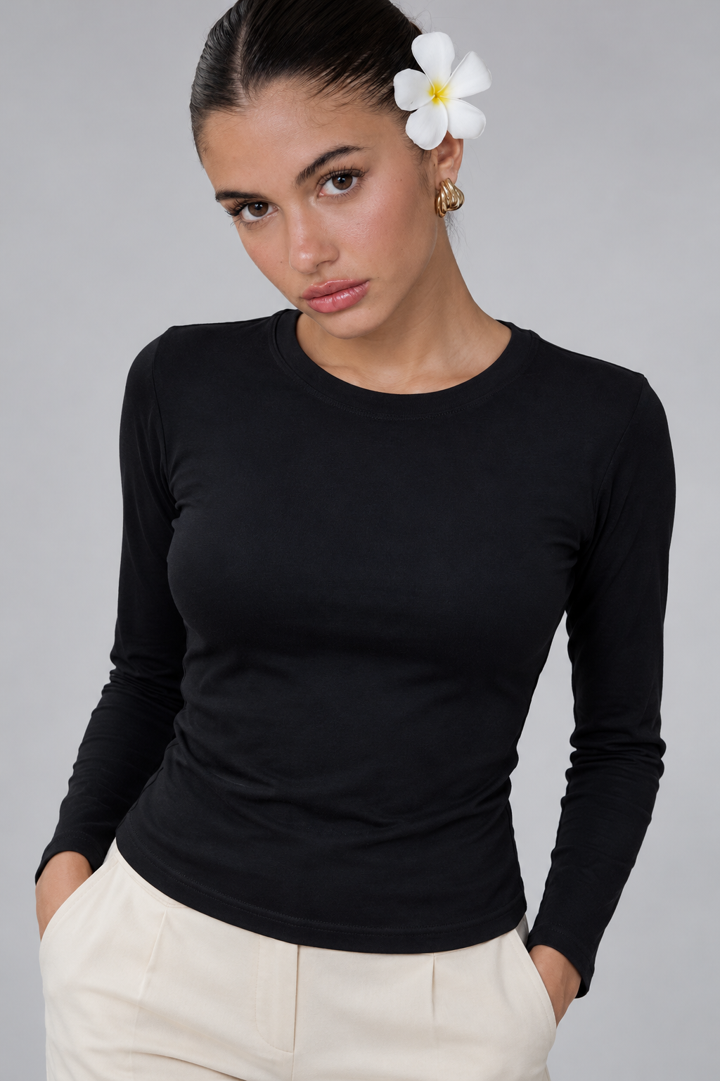 Garment detail on Maria - LIV0338AGI Black