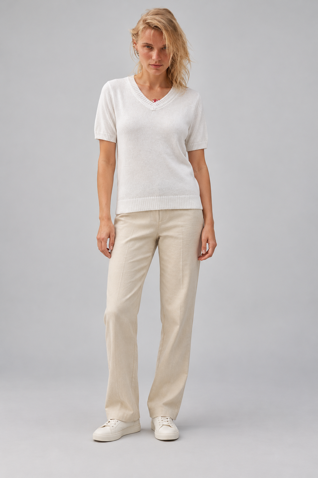 LIV0342AGI white full front on Sasa