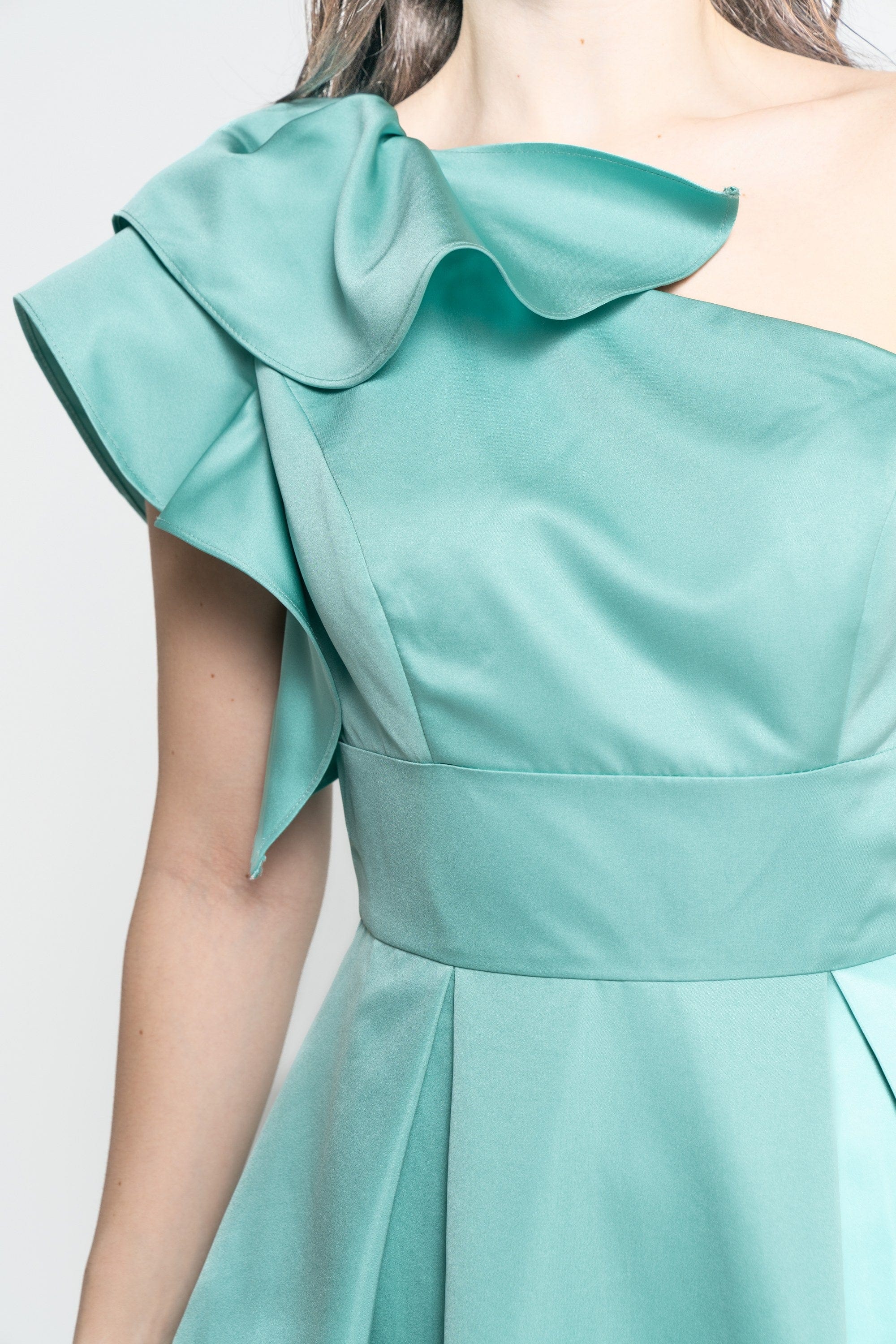 نتشي فستان ماكسي بدون أكمام ناعم اوف شولدر