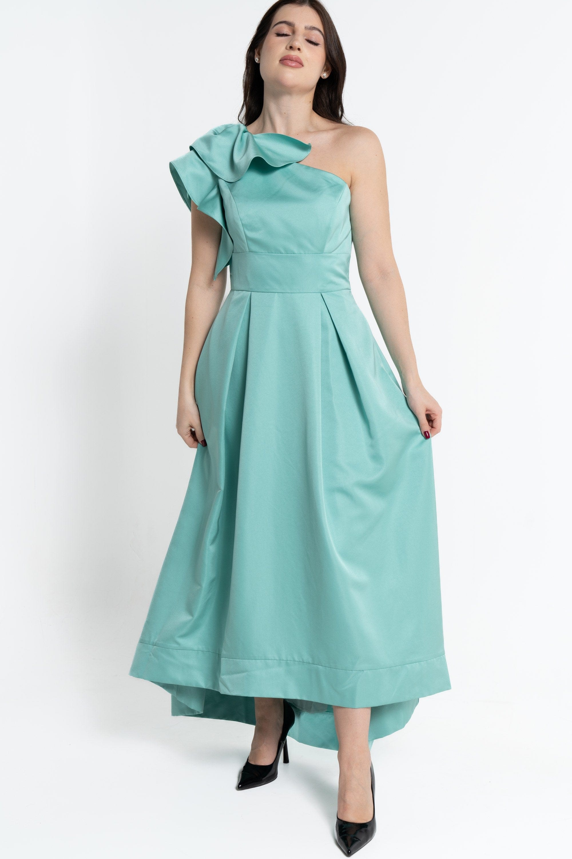 نتشي فستان ماكسي بدون أكمام ناعم اوف شولدر