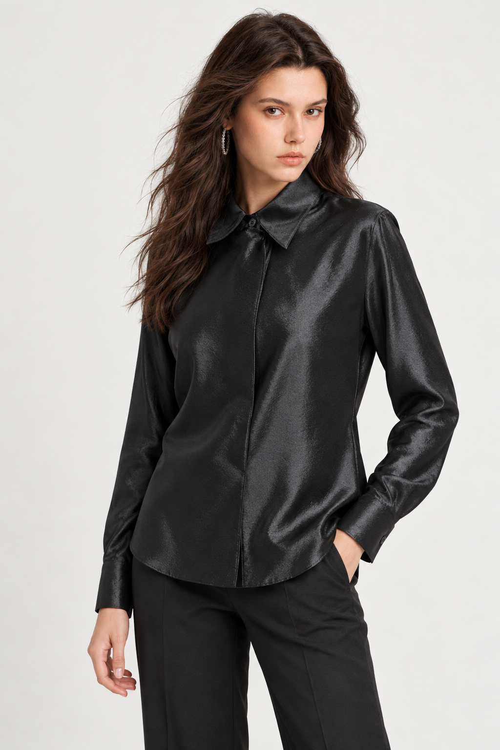 LV1012S263AN black satin blouse, model detail view