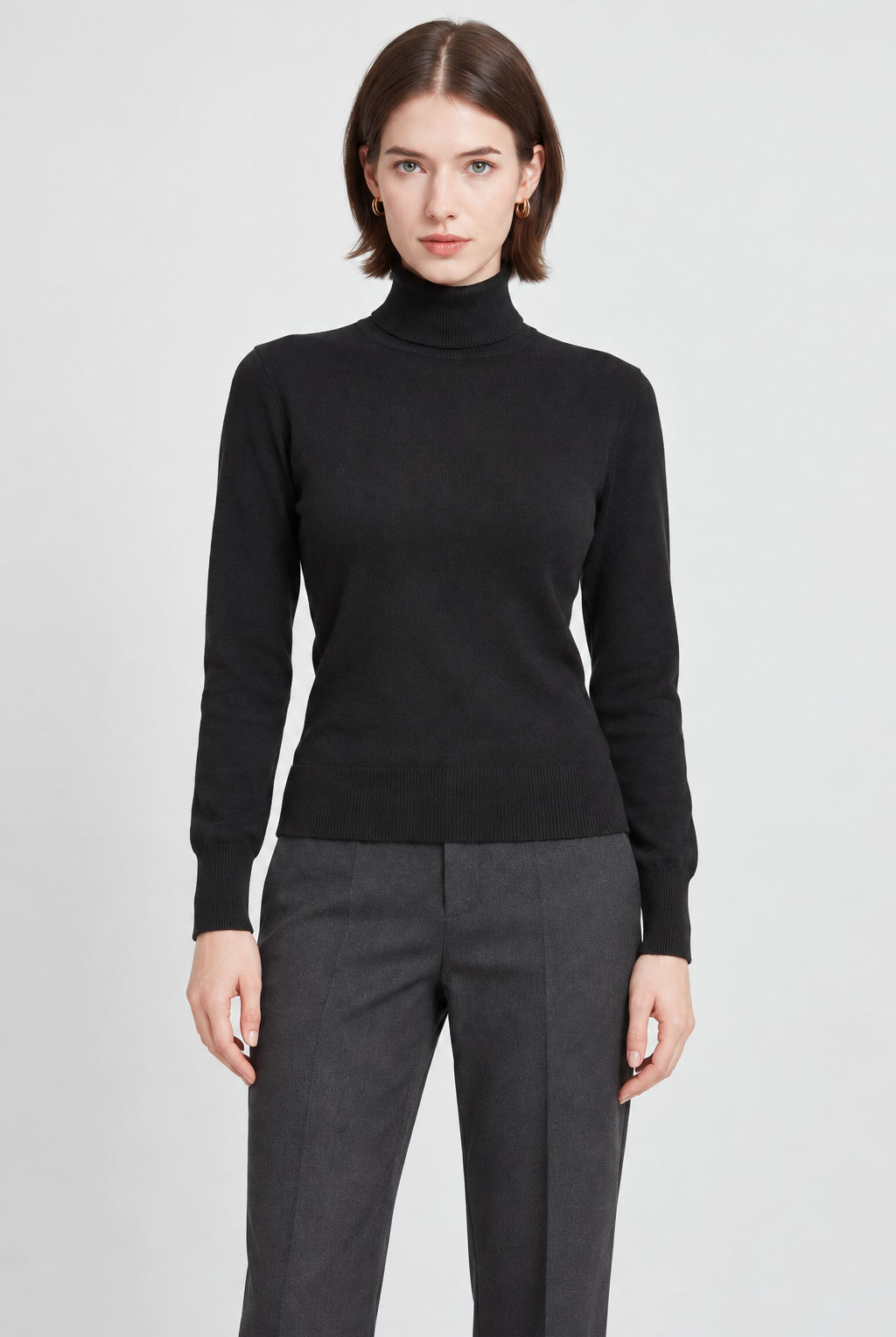 LV1221W264CDY black garment front - model Maria