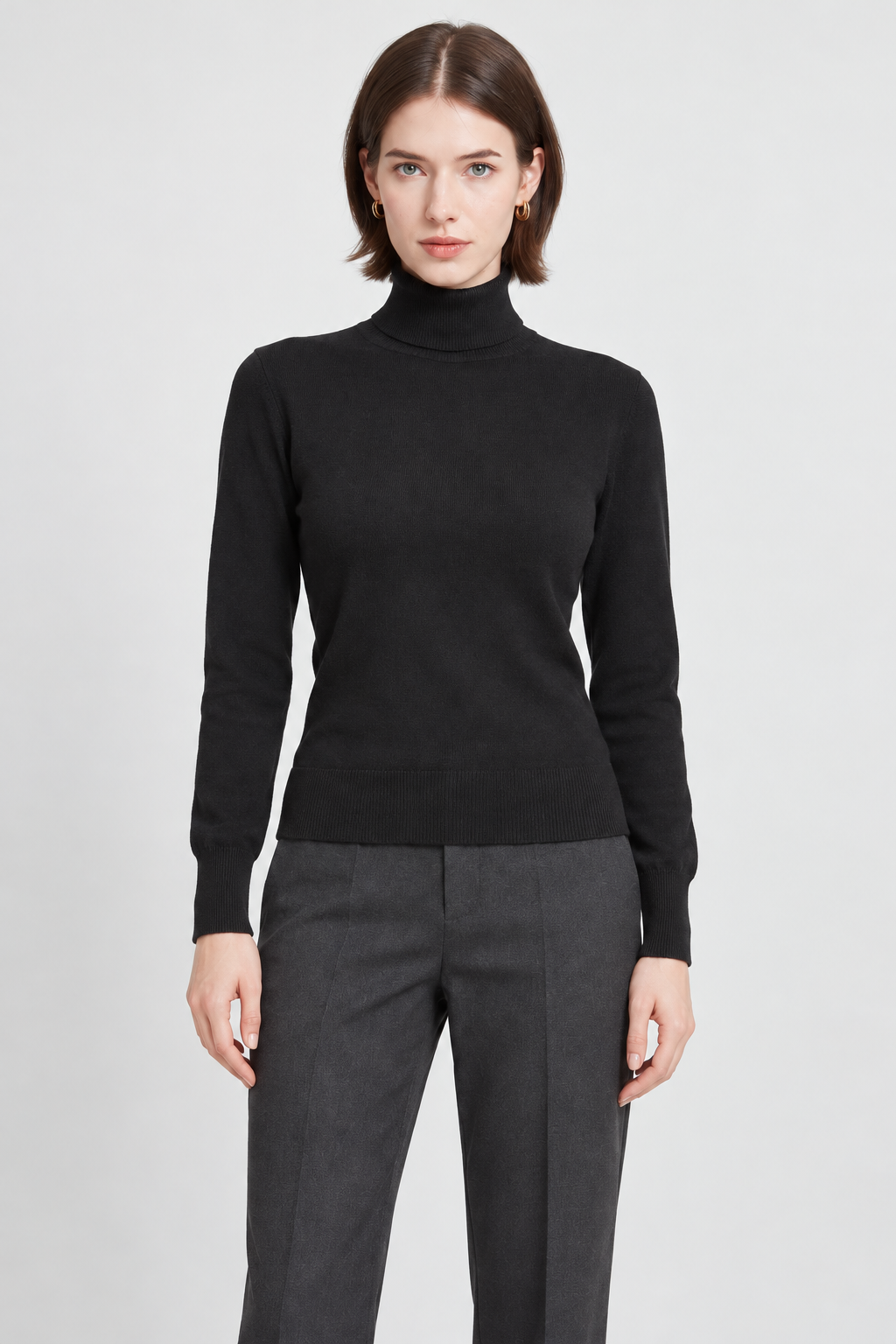 LV1221W264CDY black garment front - model Maria