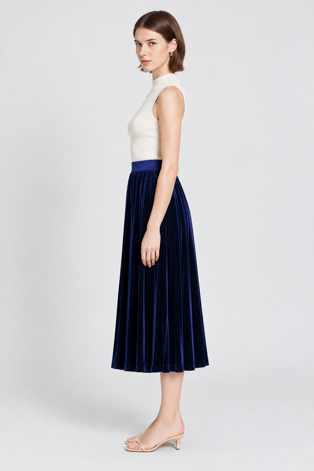 LV1258W264KG dark_blue view 3 of five