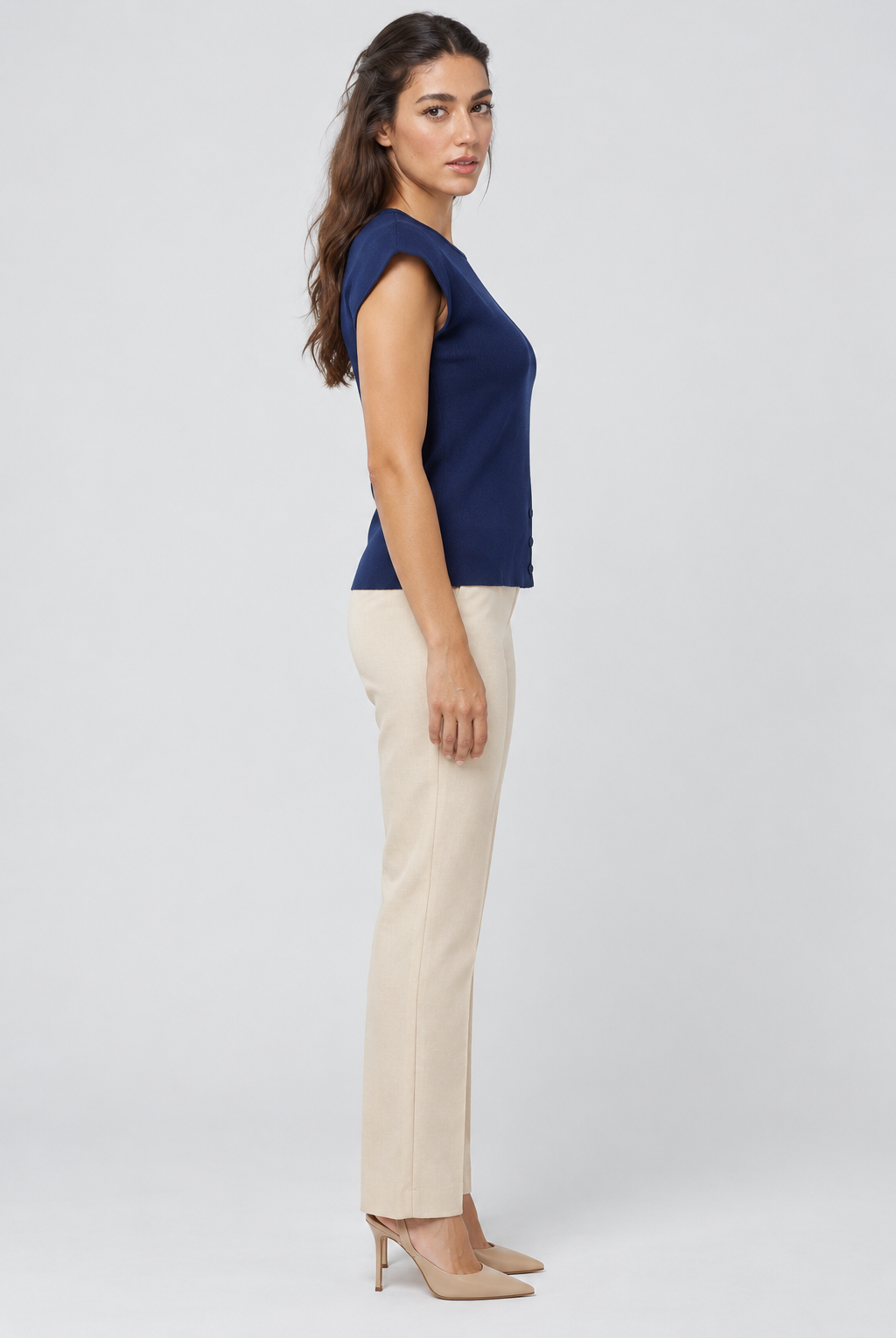 Mariana, blue top, side