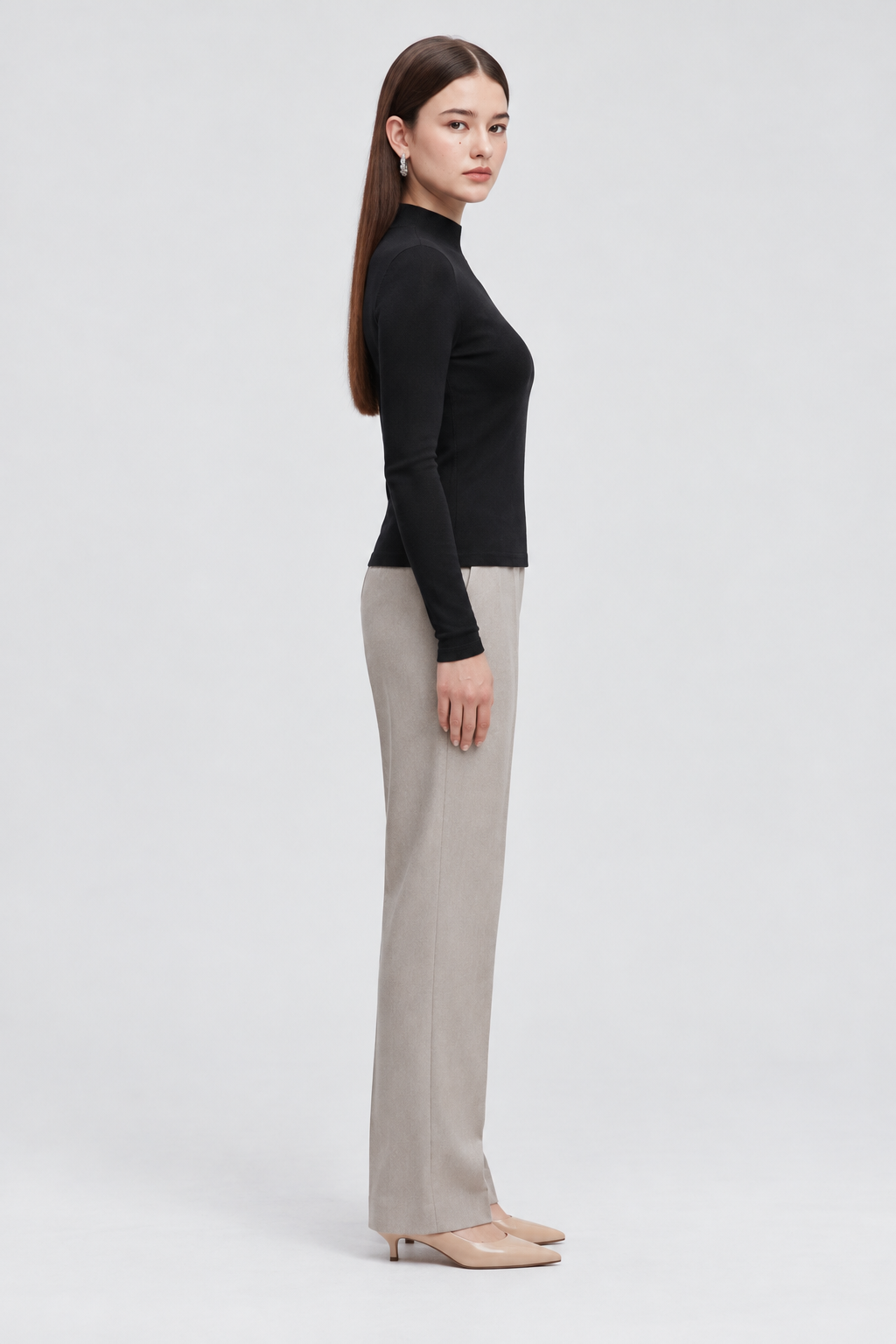 MA0763W264CDY black side - model Daria S