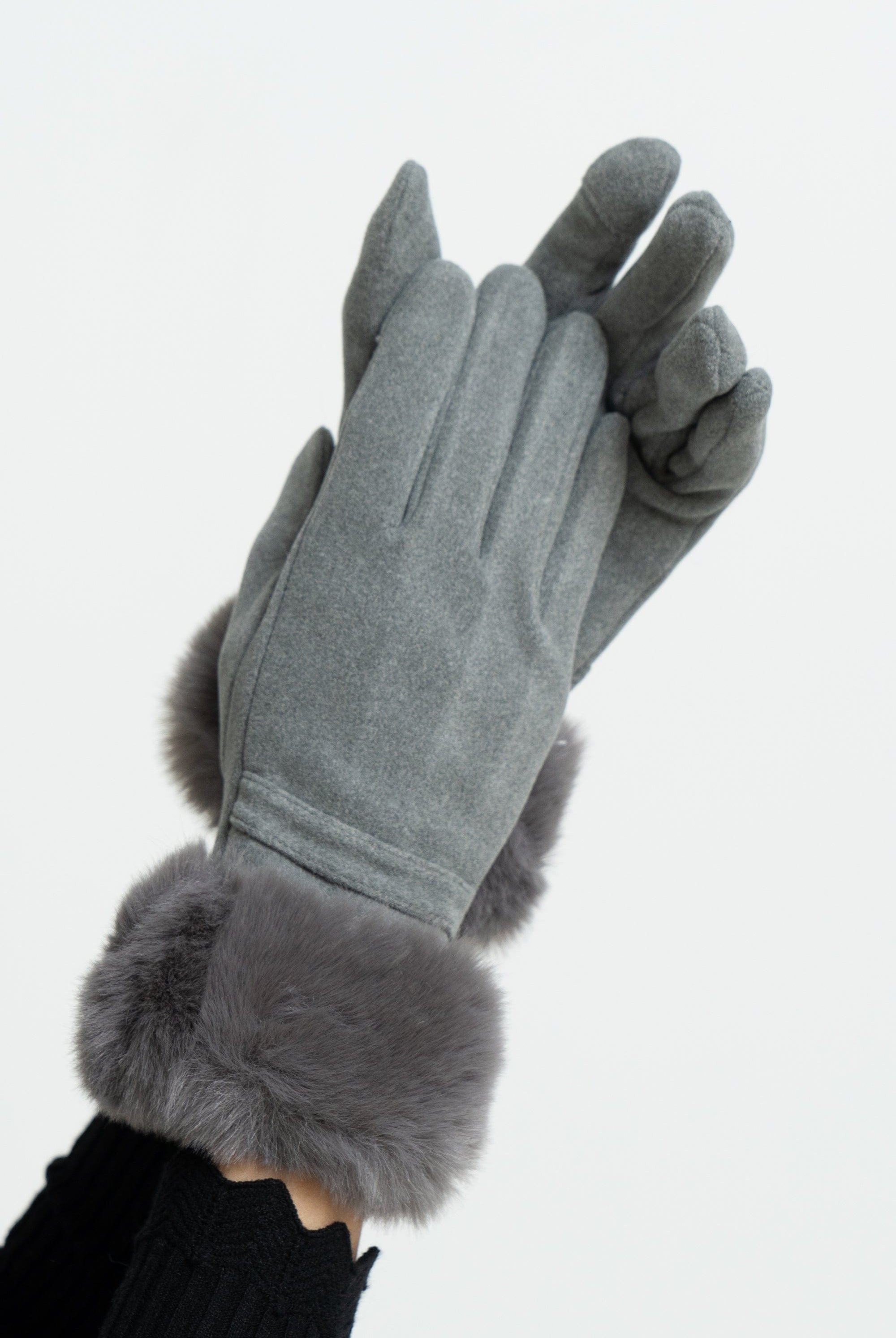 ميكا قفازات سادة بفرو