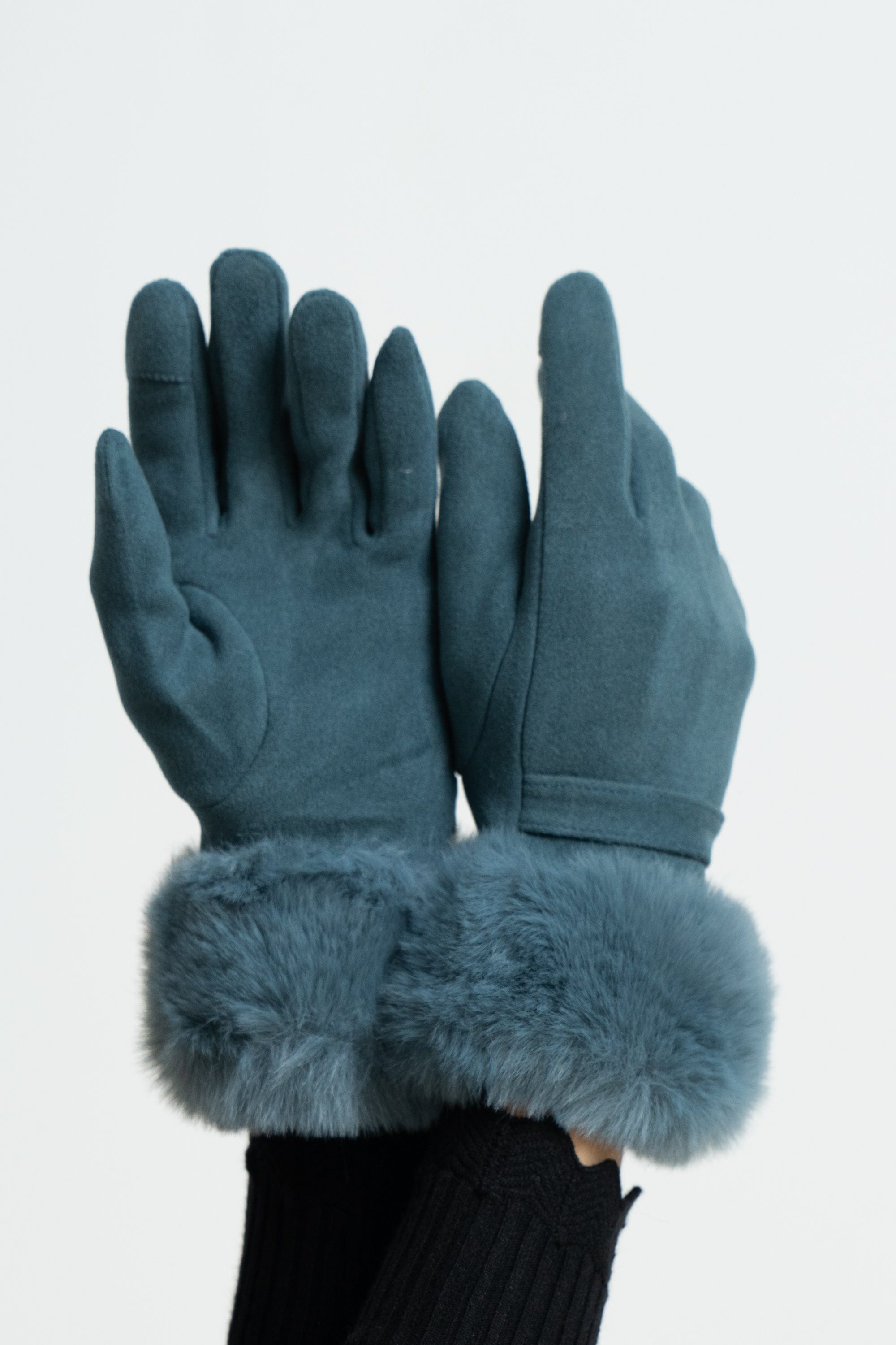 ميكا قفازات سادة بفرو