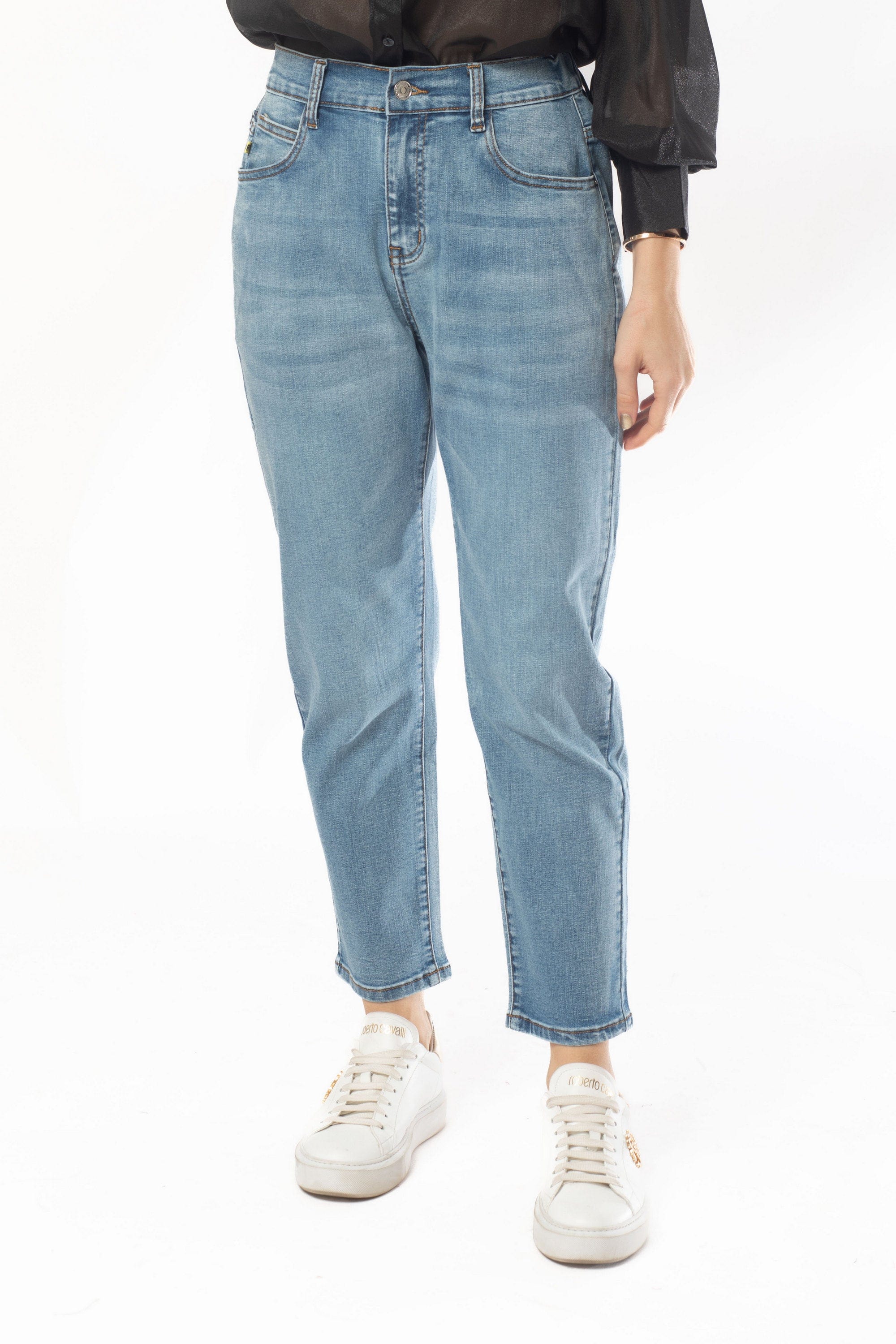 ميكا بنطلون 3/4 بوي فريند جينز نسائي