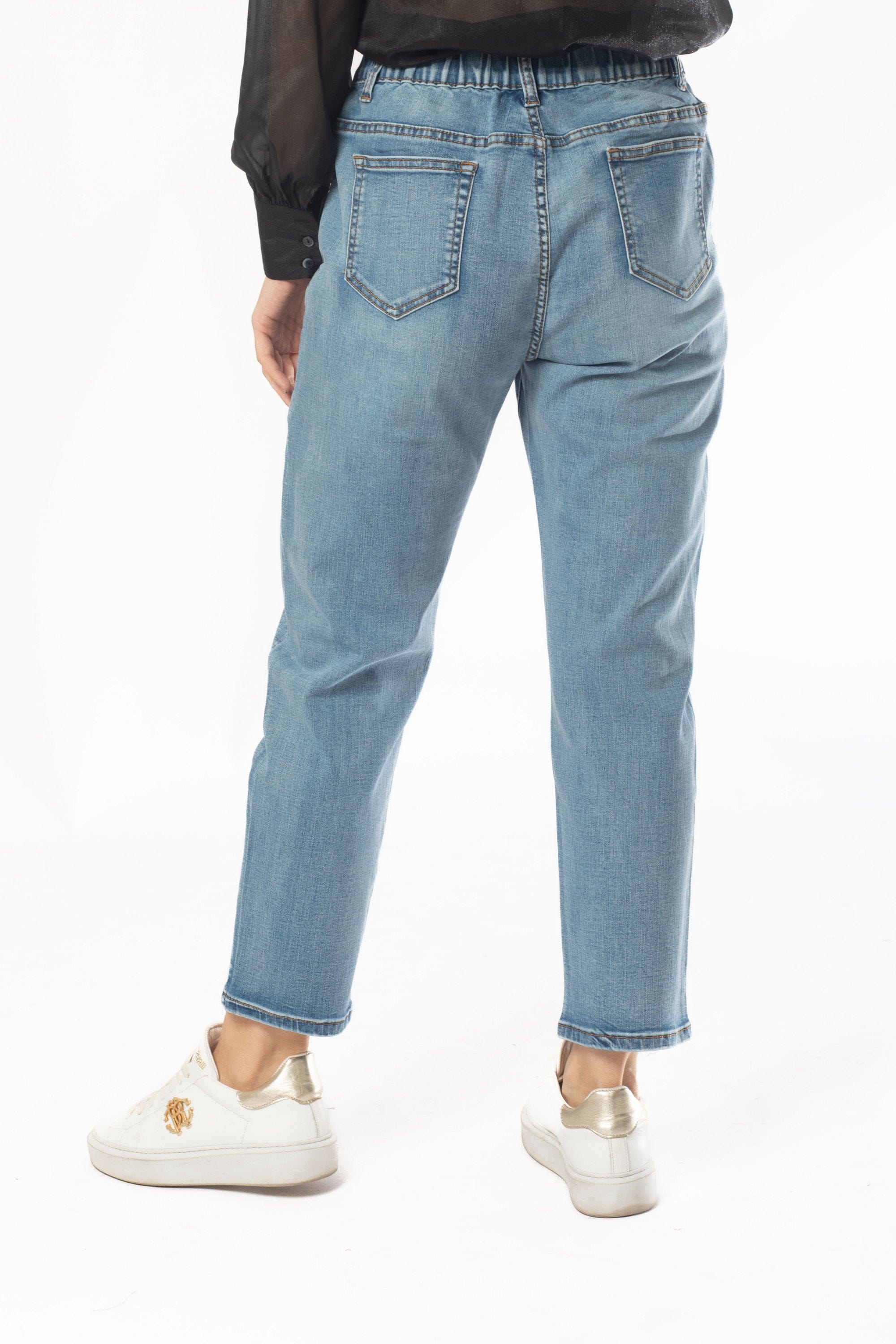 ميكا بنطلون 3/4 بوي فريند جينز نسائي