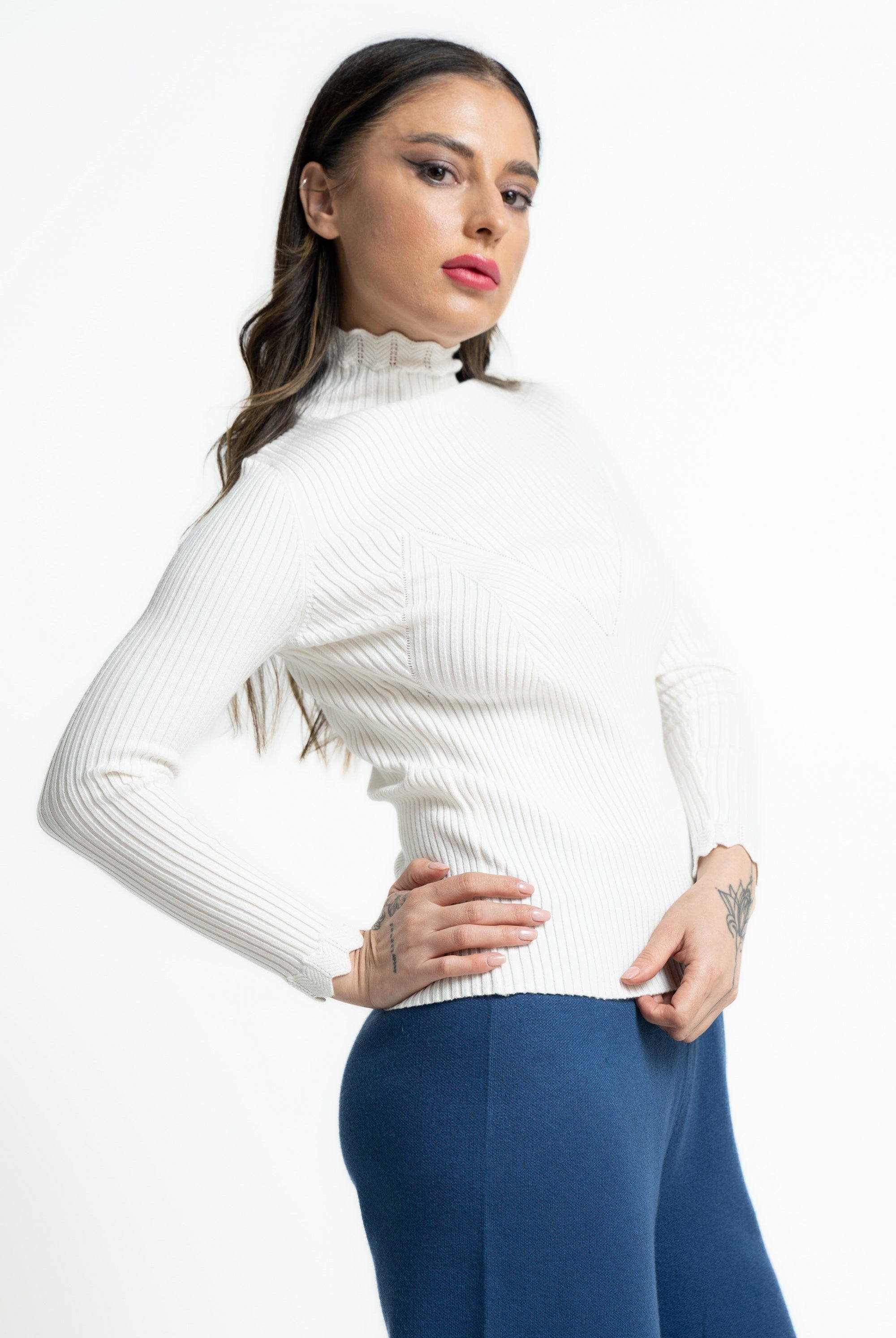 ميكا بلوفر برقبة سادة مخطط كم طويل نسائي