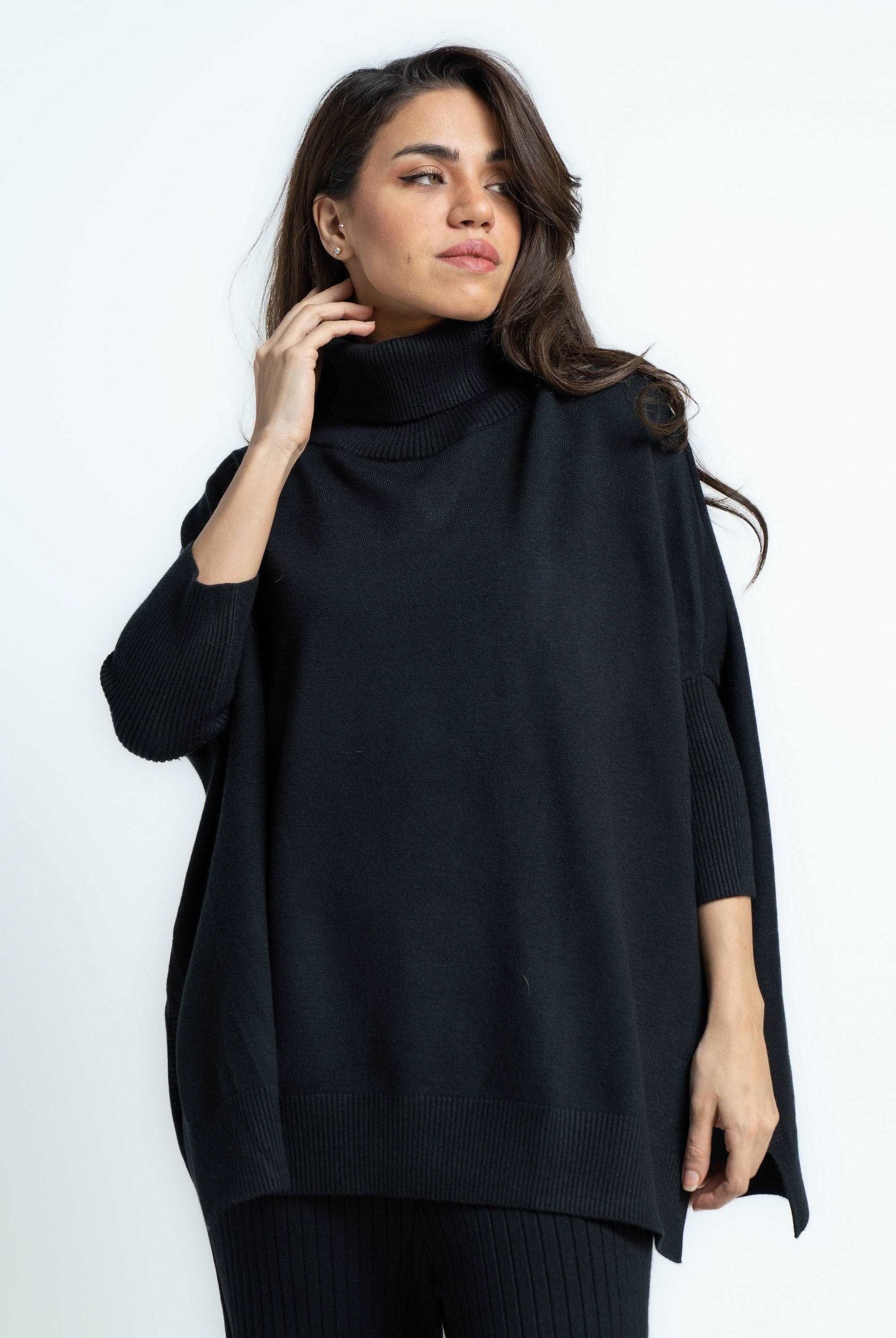 بلوفر نسائى برقبة عالية سادة كم طويل