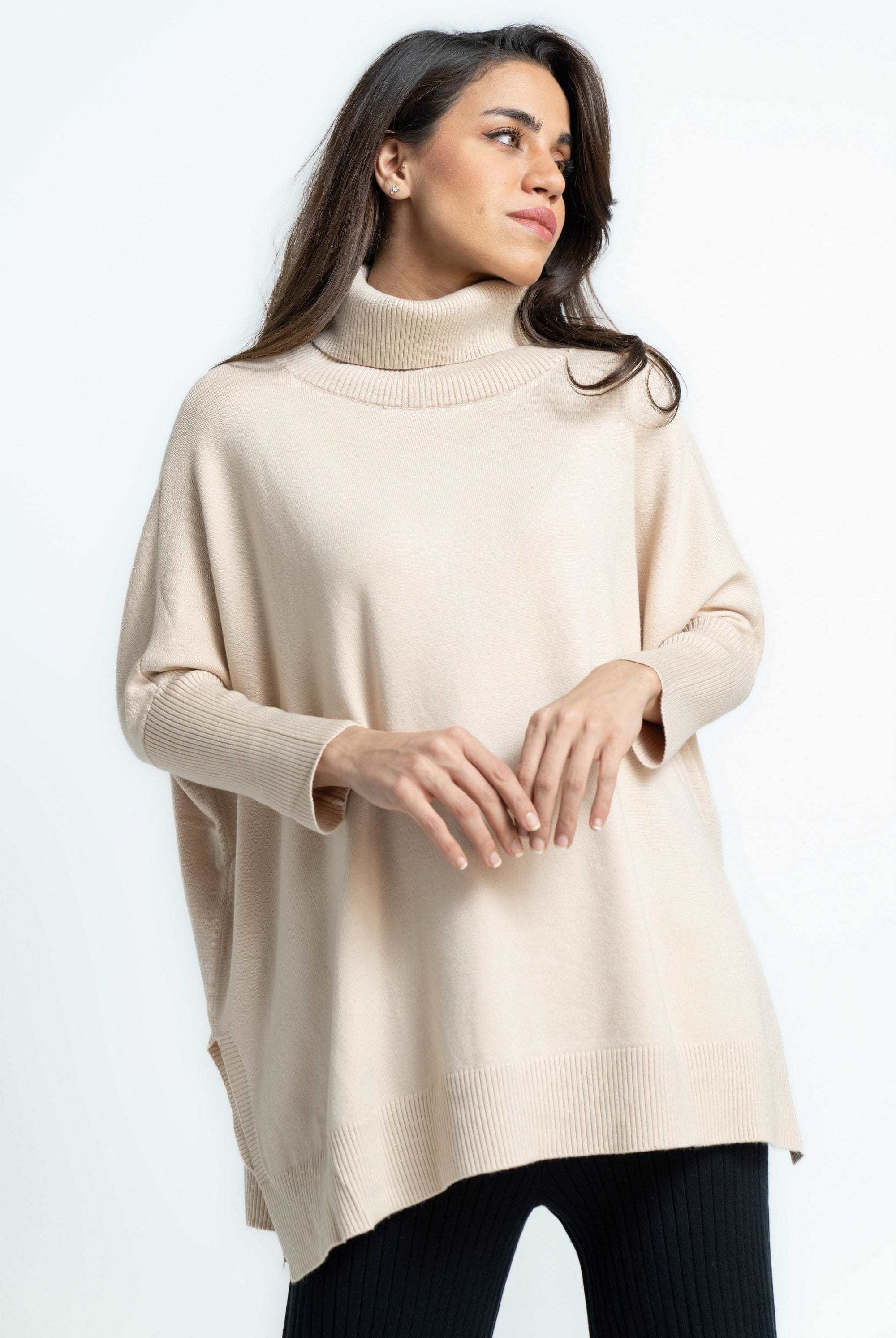 بلوفر نسائى برقبة عالية سادة كم طويل