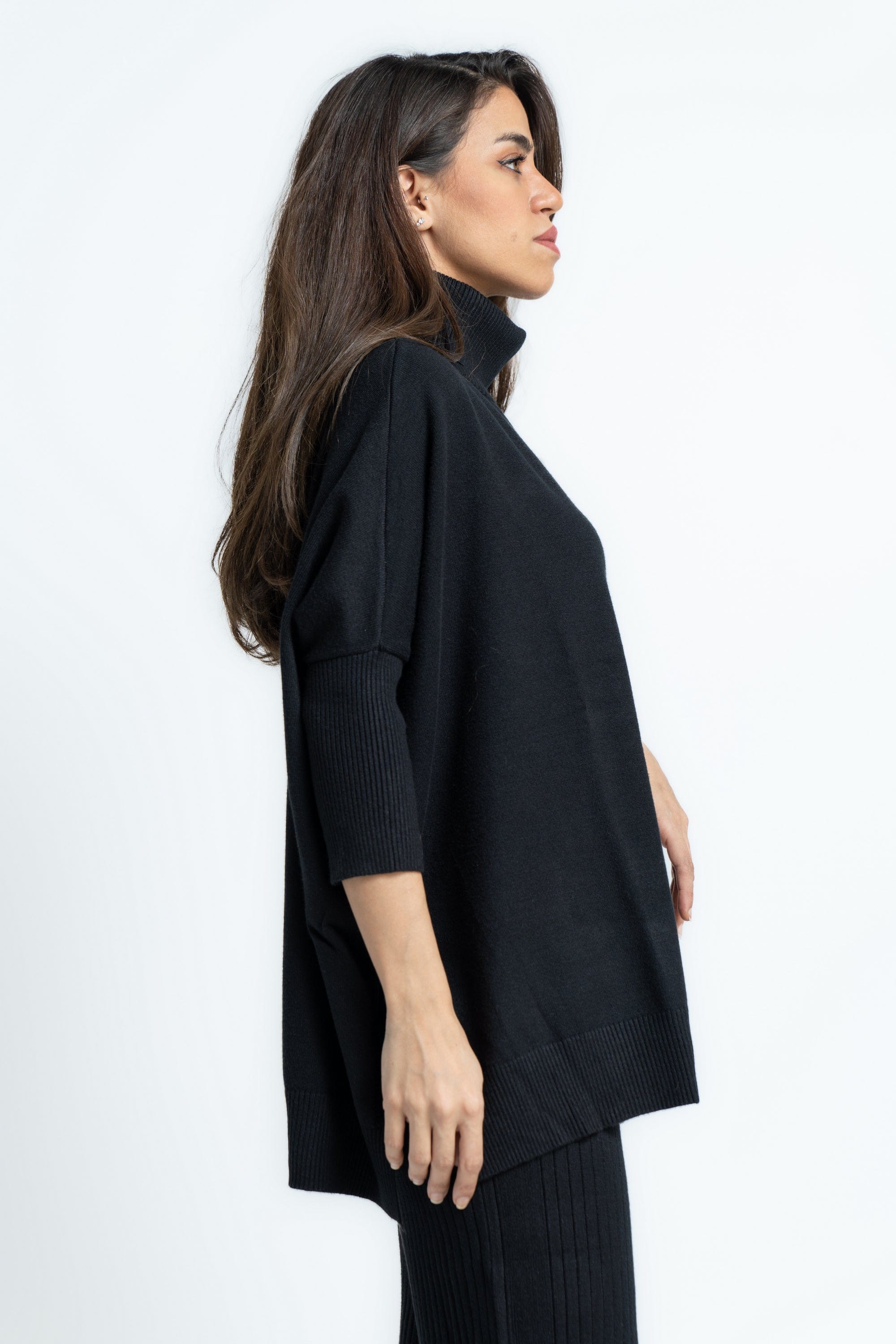 ميكا بلوفر نسائى برقبة عالية سادة كم طويل