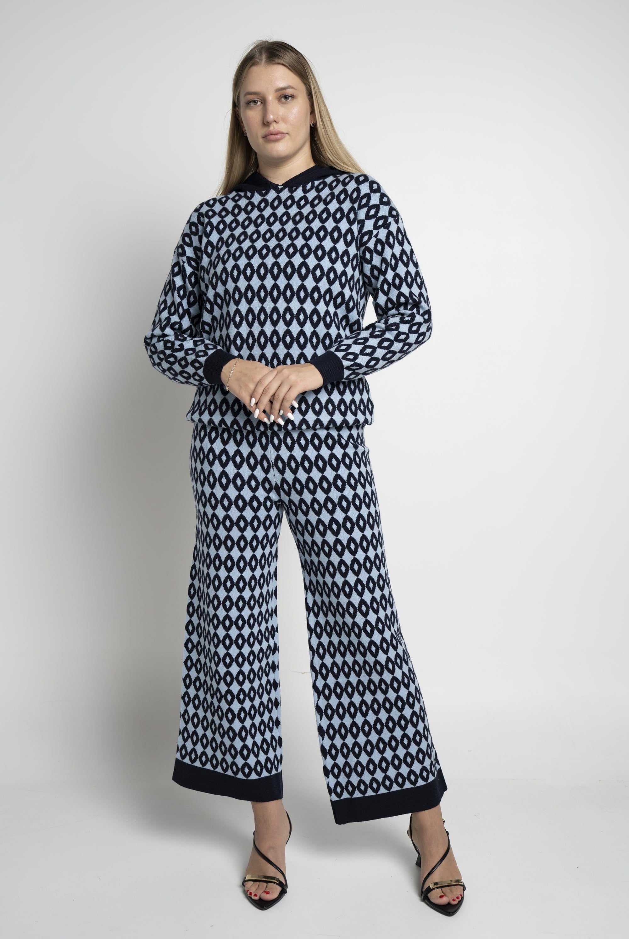 ميكا بلوزة بأكمام طويلة منسوجة مطبوعة