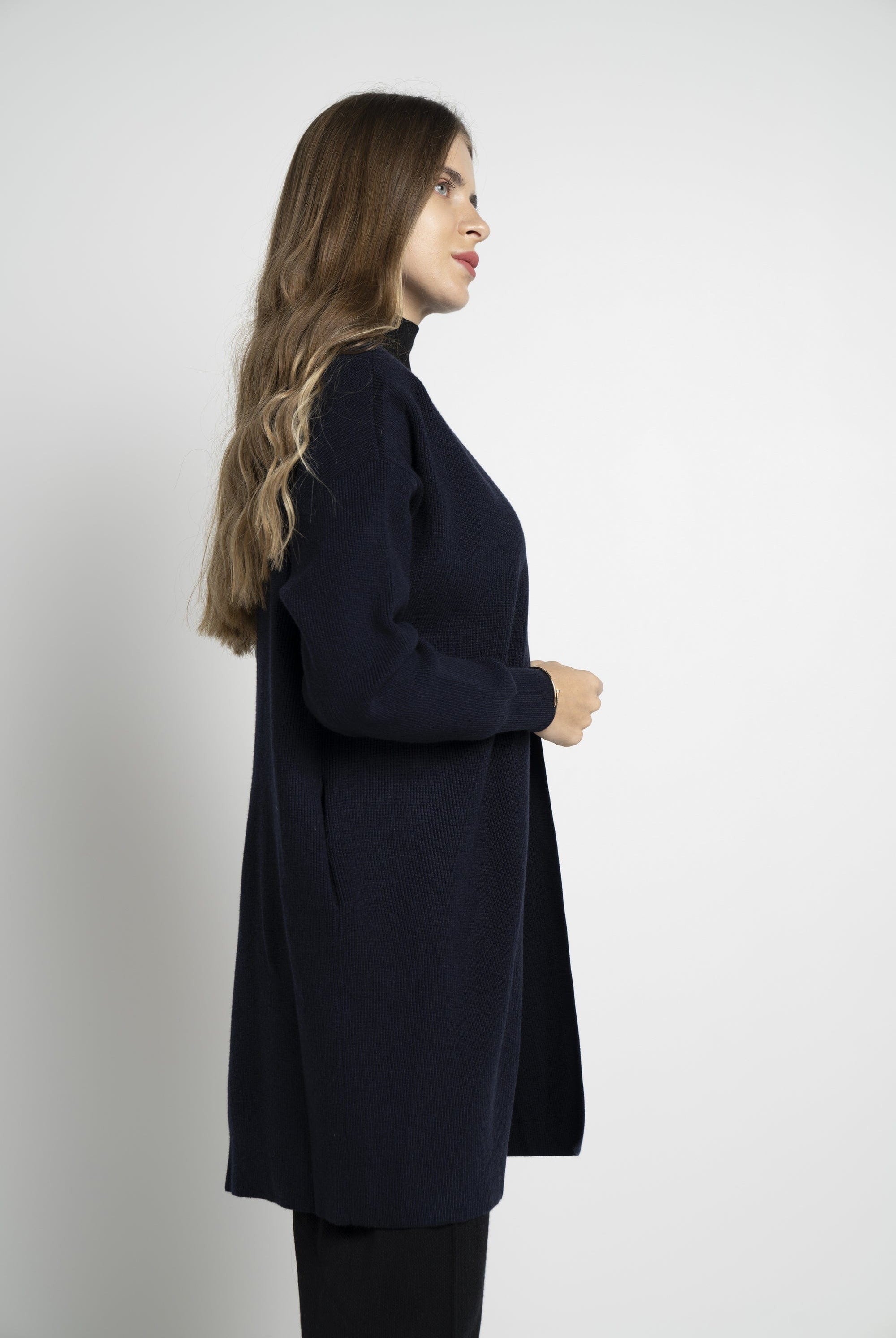 ميكا كارديجان بأكمام طويلة منسوج