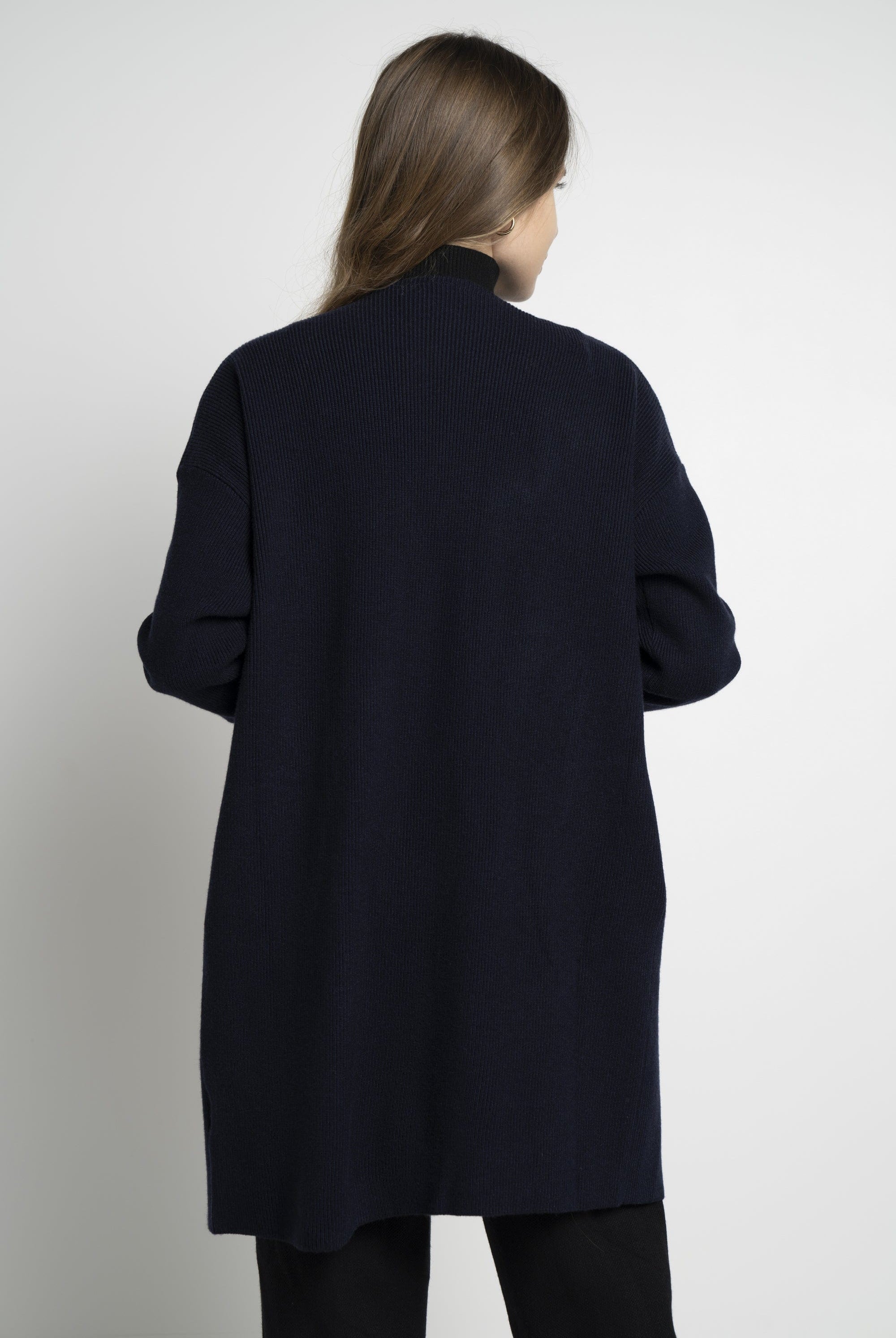 ميكا كارديجان بأكمام طويلة منسوج