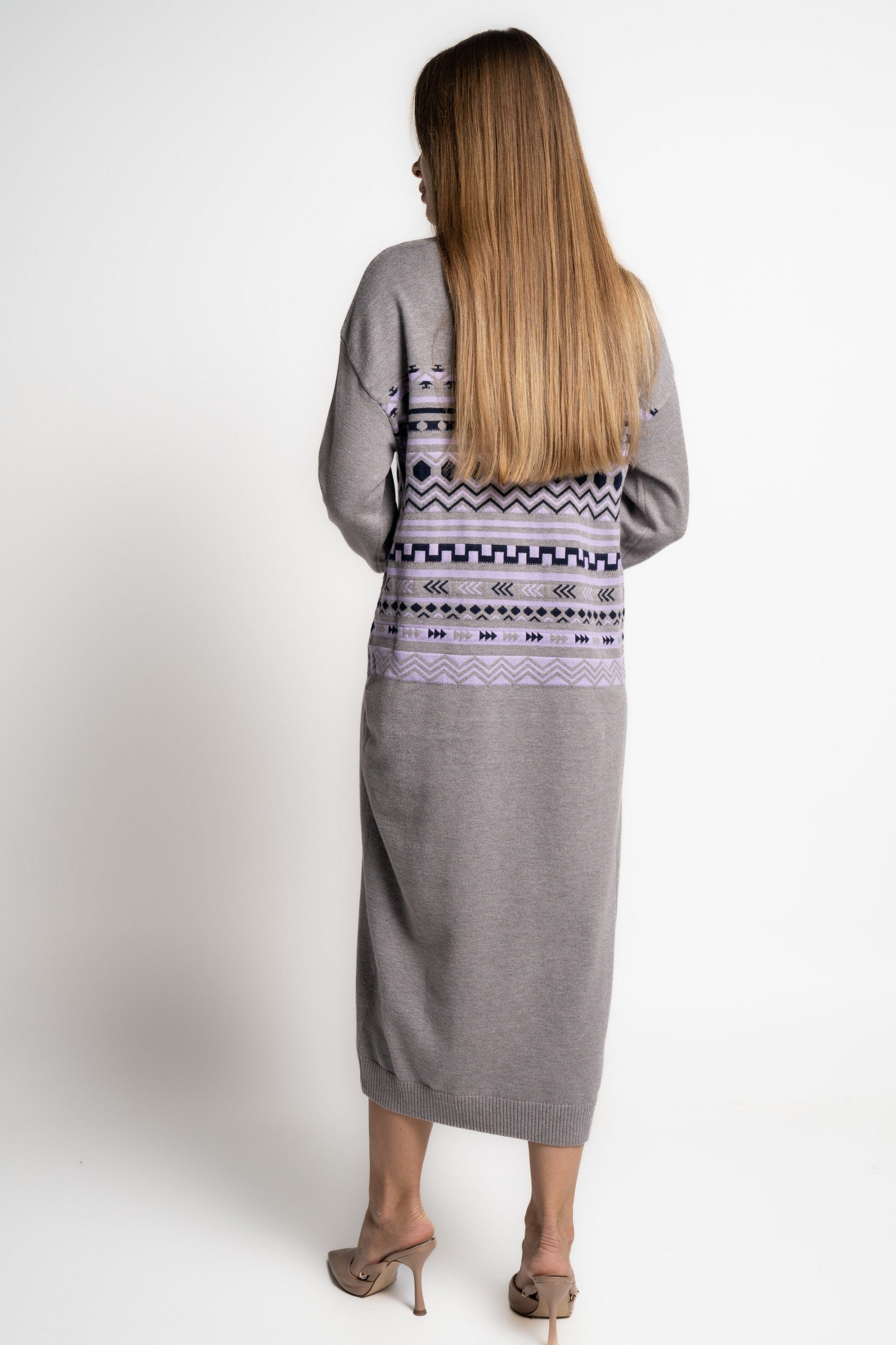 ู
ููุง ูุณุชุงู ูุณุงุฆู ู
ูุฏู ูู
ุทููู ู
ุทุฑุฒ ุจุฑูุจุฉ ู
ููููุฉ