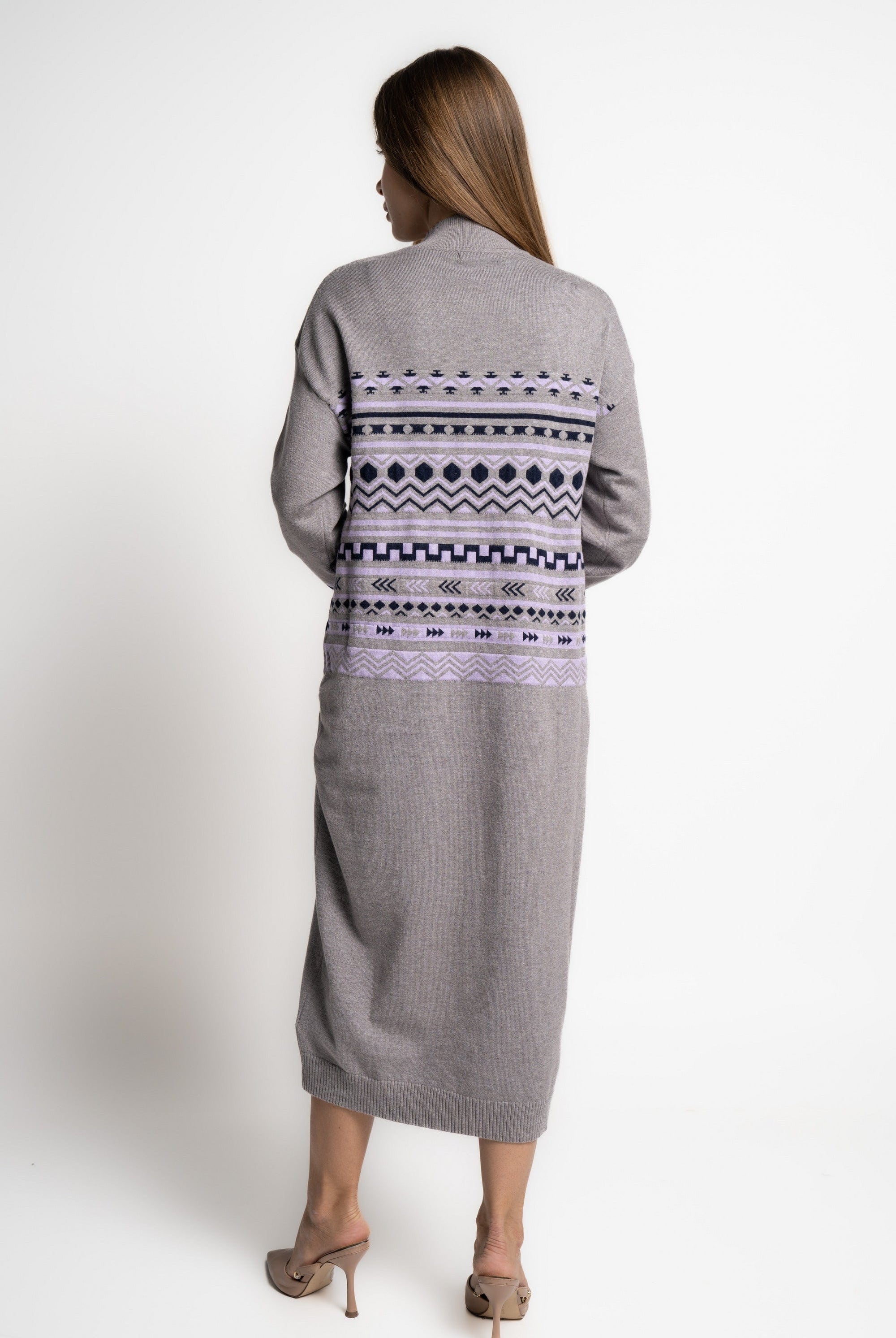 ميكا فستان نسائي ميدى كم طويل مطرز برقبة مقفولة