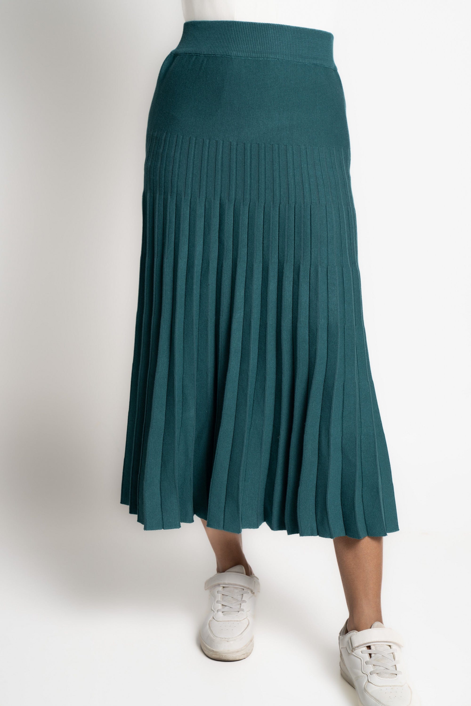 ميكا تنورة نسائي ميدي سادة بكسرات