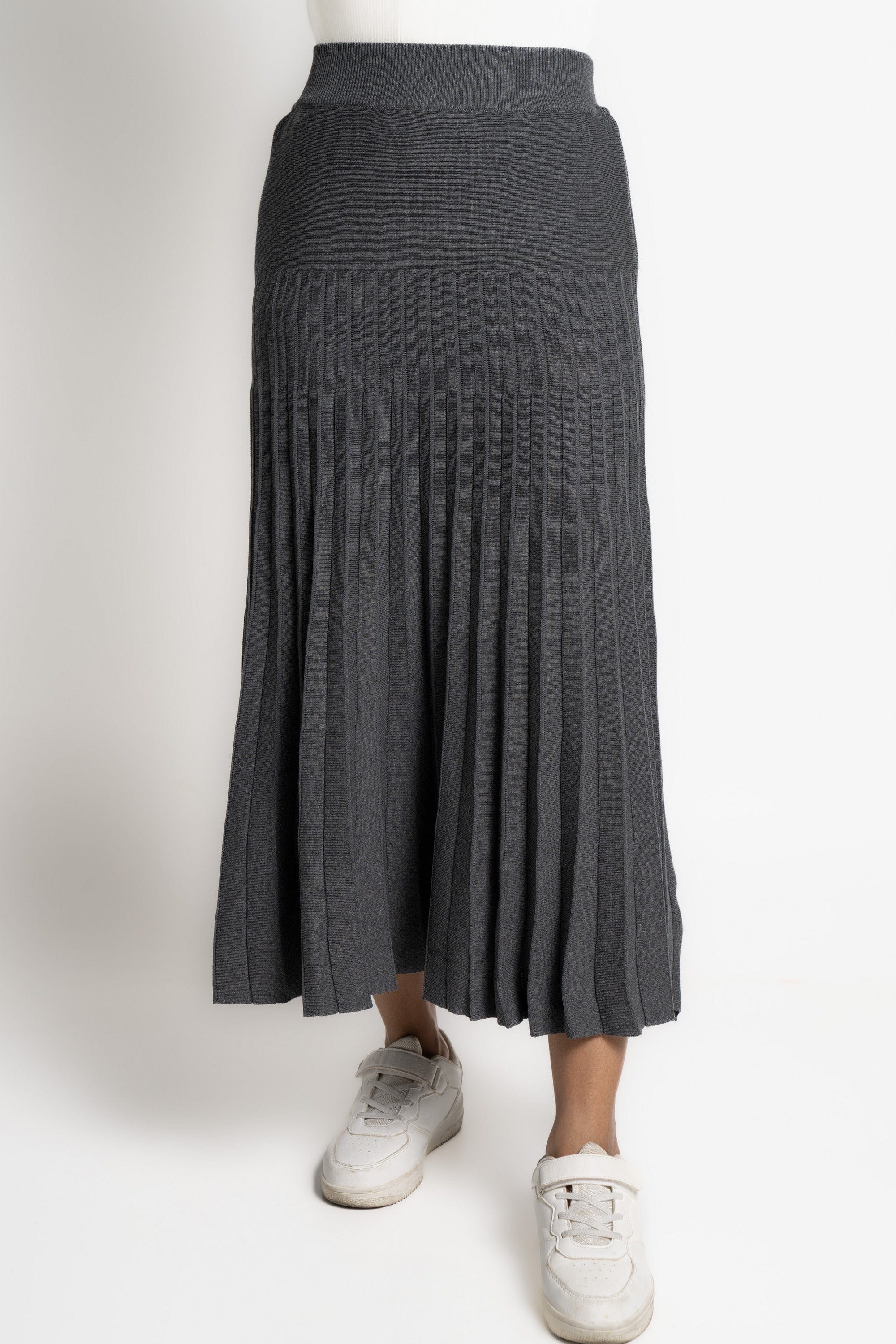 ميكا تنورة نسائي ميدي سادة بكسرات