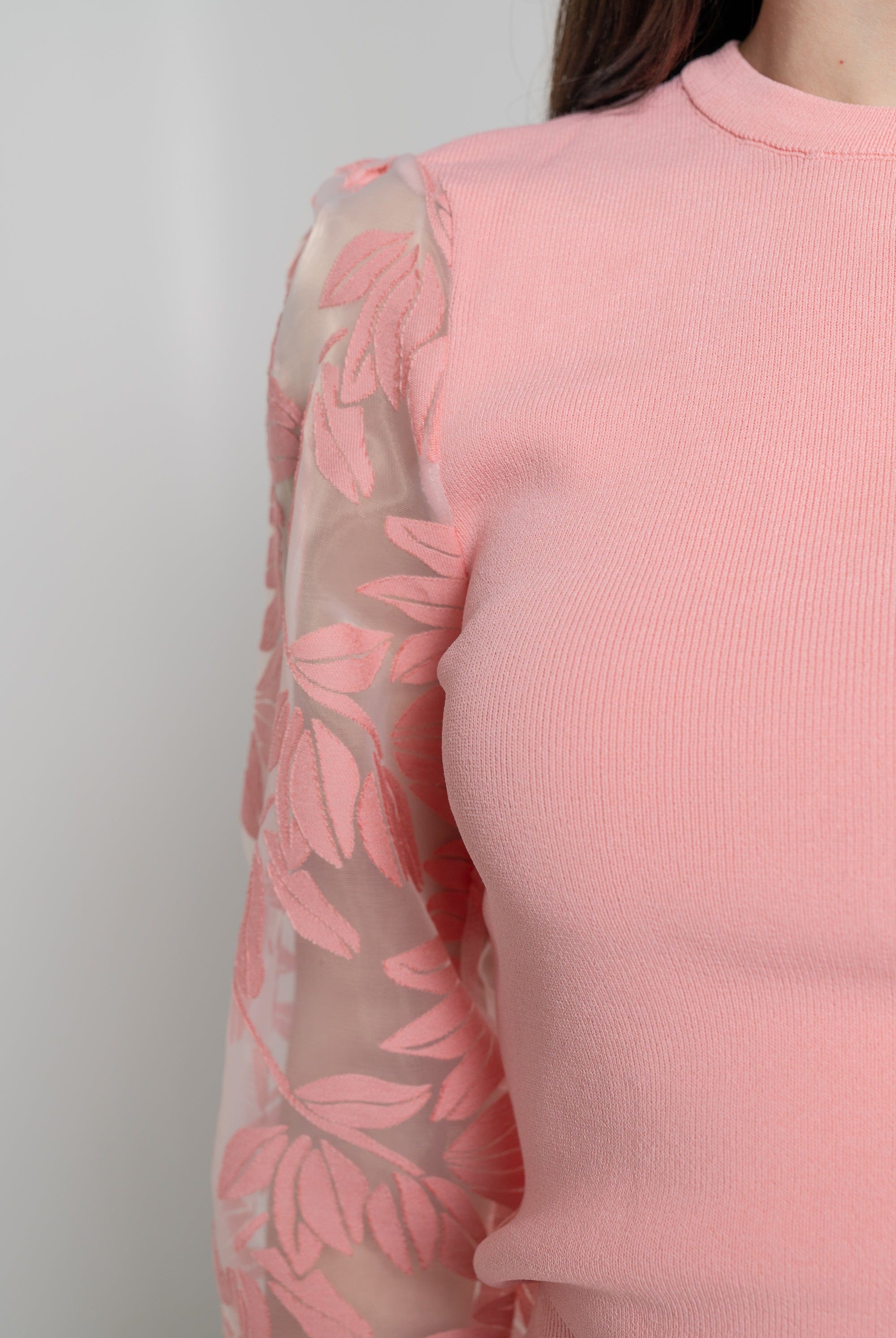 ميكا بلوزة بأكمام طويلة نسائية شفافة مطرزة