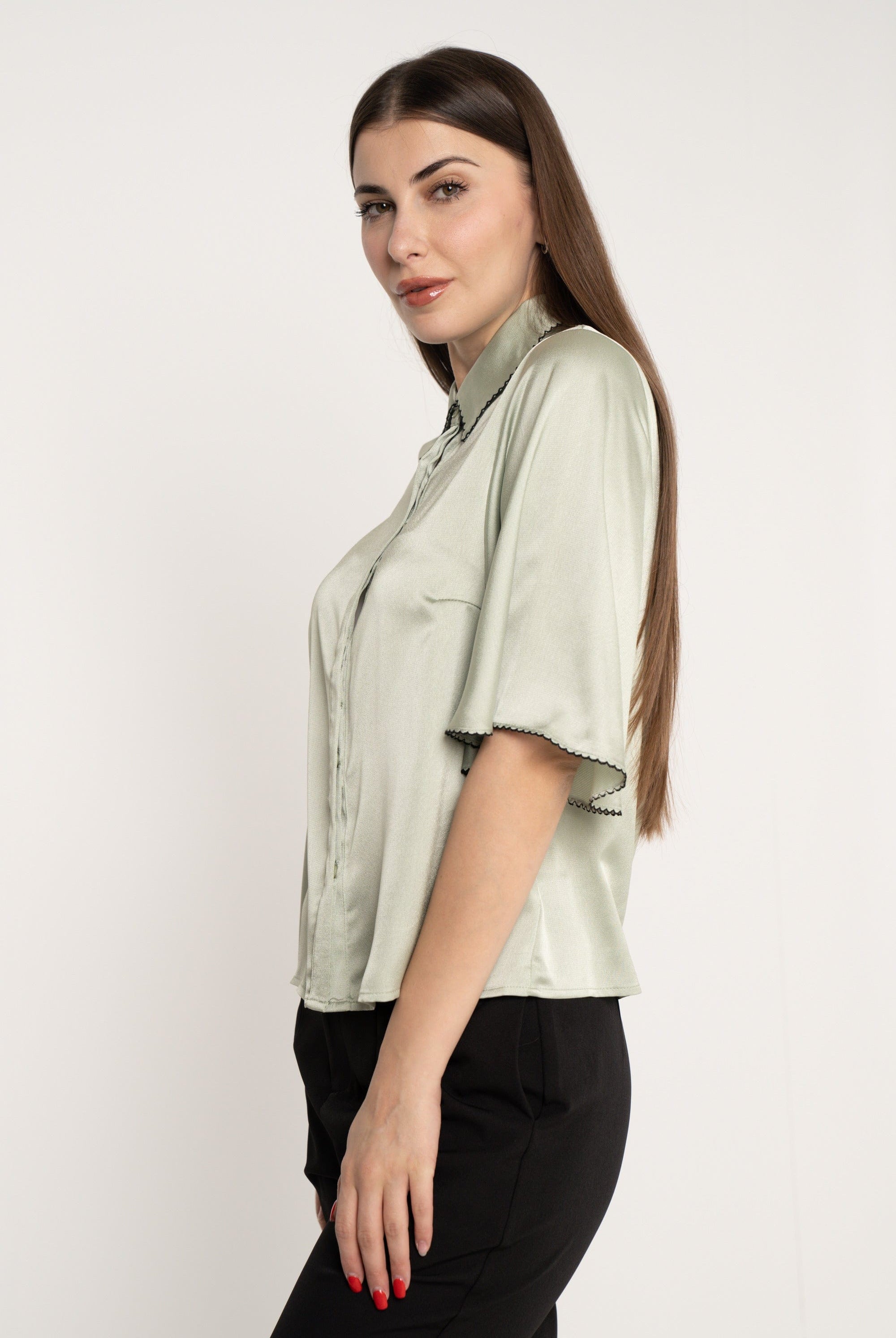 ميكا قميص بأكمام قصيرة سادة