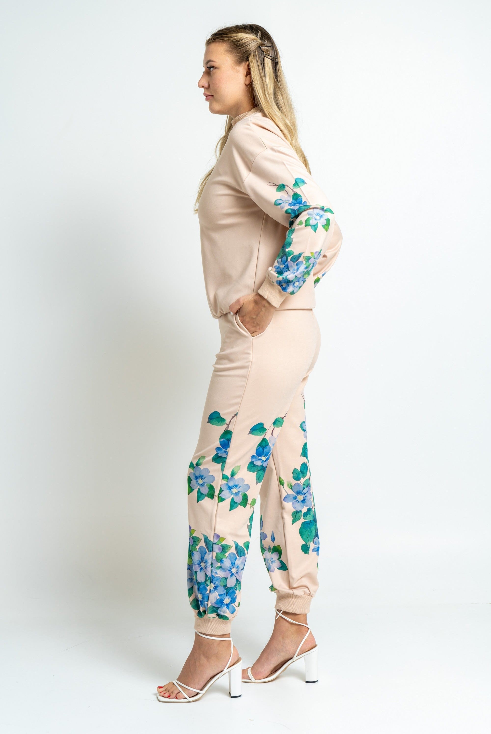 ميكا سروال طويل بتشجير من الاسفل بيج