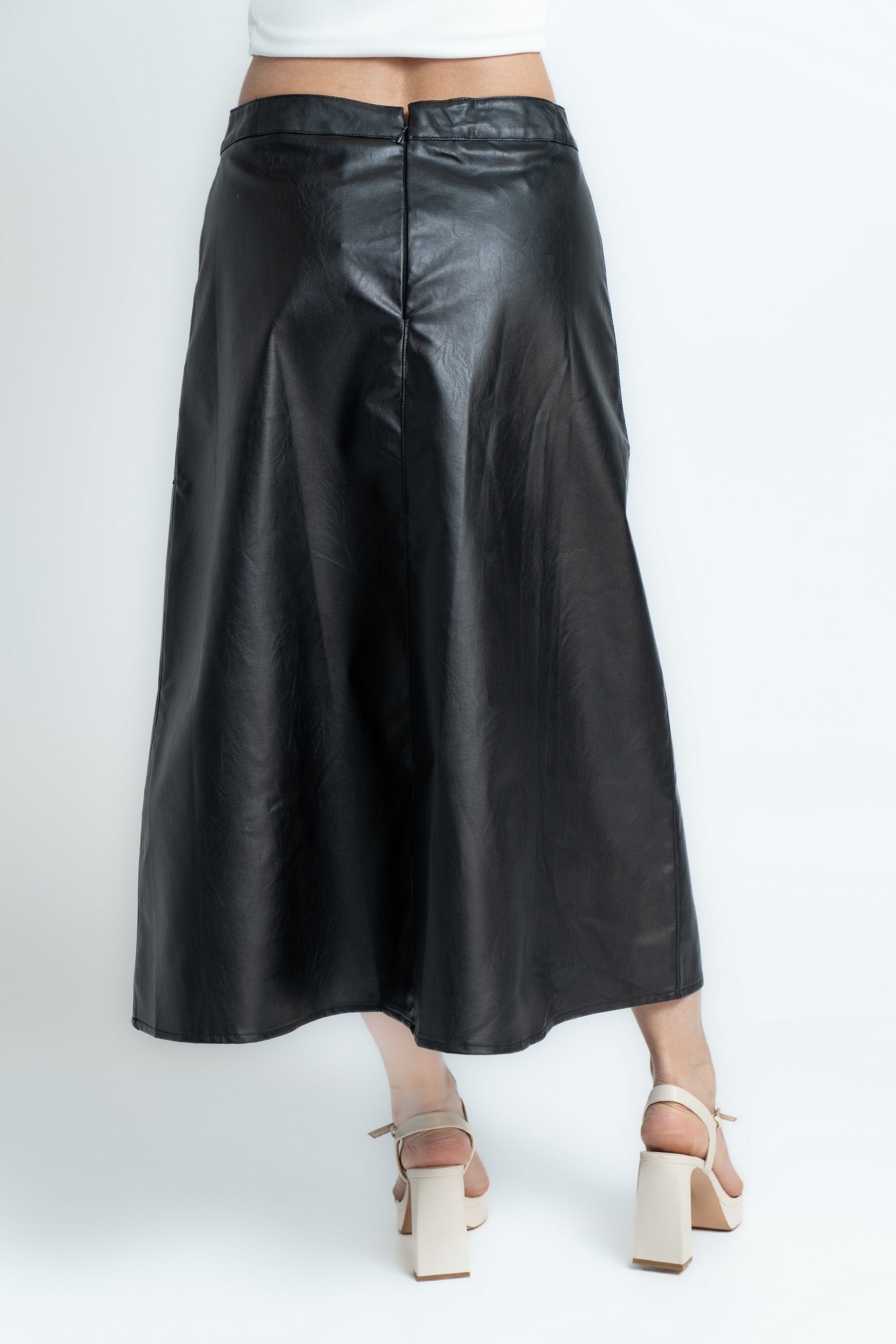 ميكا تنورة نسائى سادة رسمى جلد