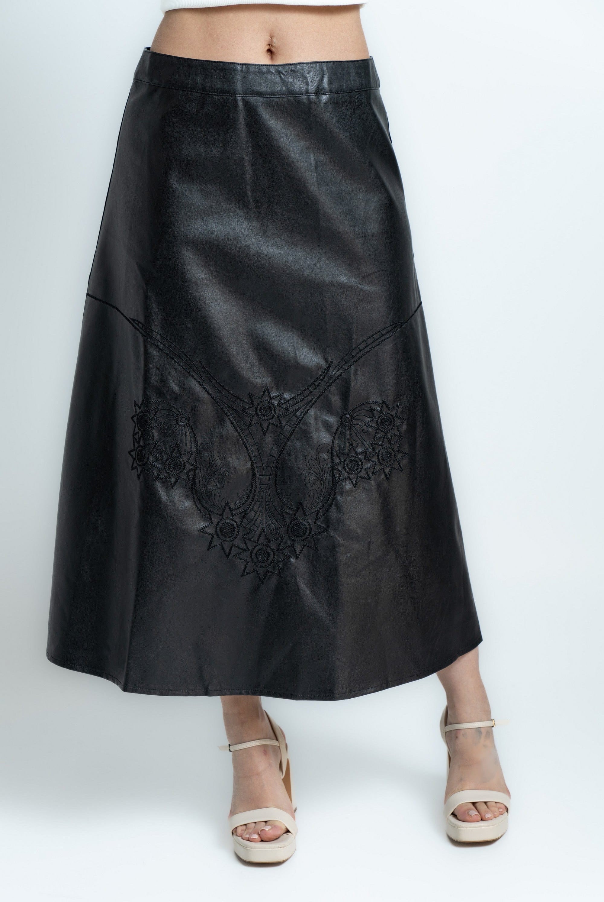 ميكا تنورة نسائى سادة رسمى جلد