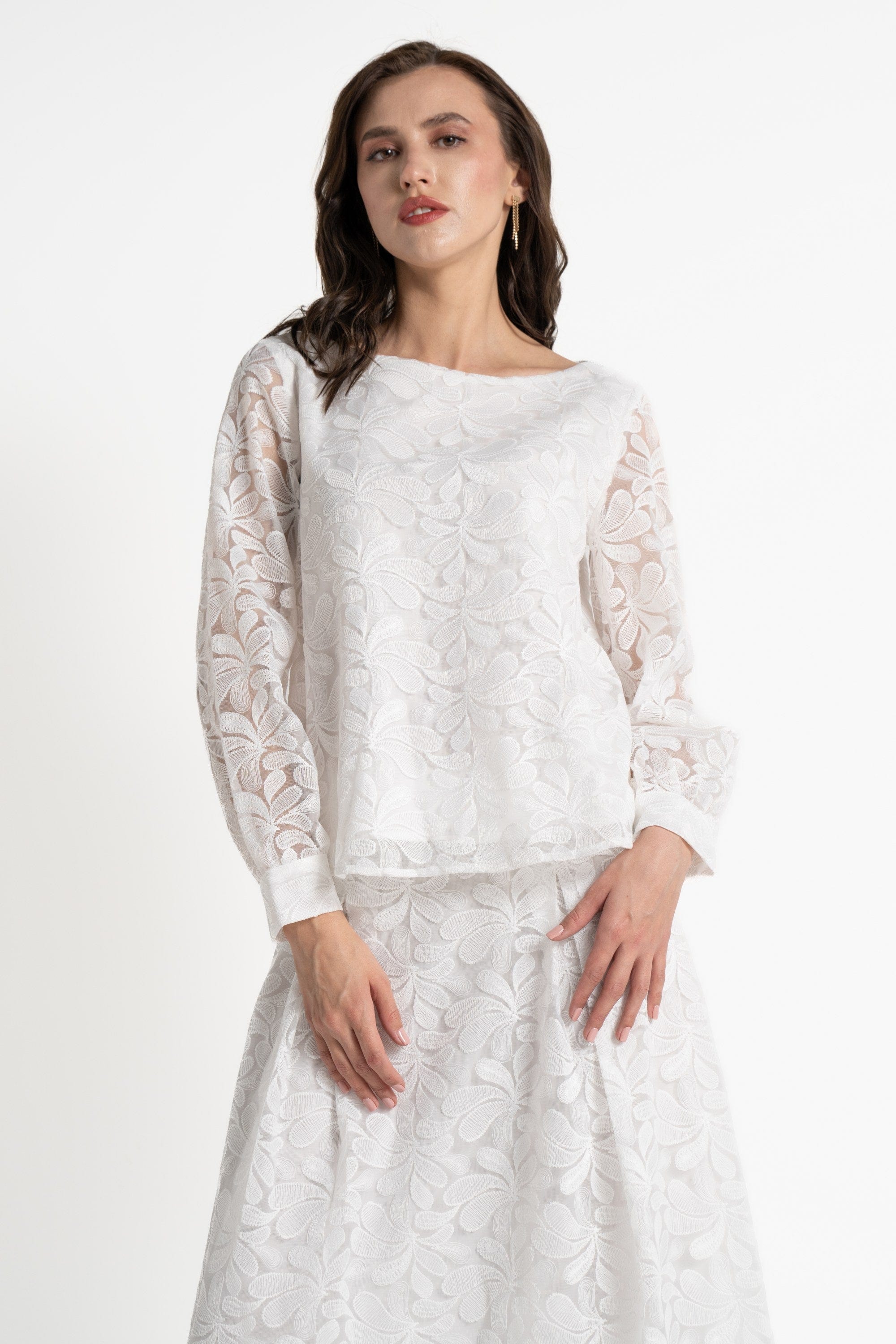 ميكا بلوزة بأكمام طويلة موردة نسائي أوف وايت