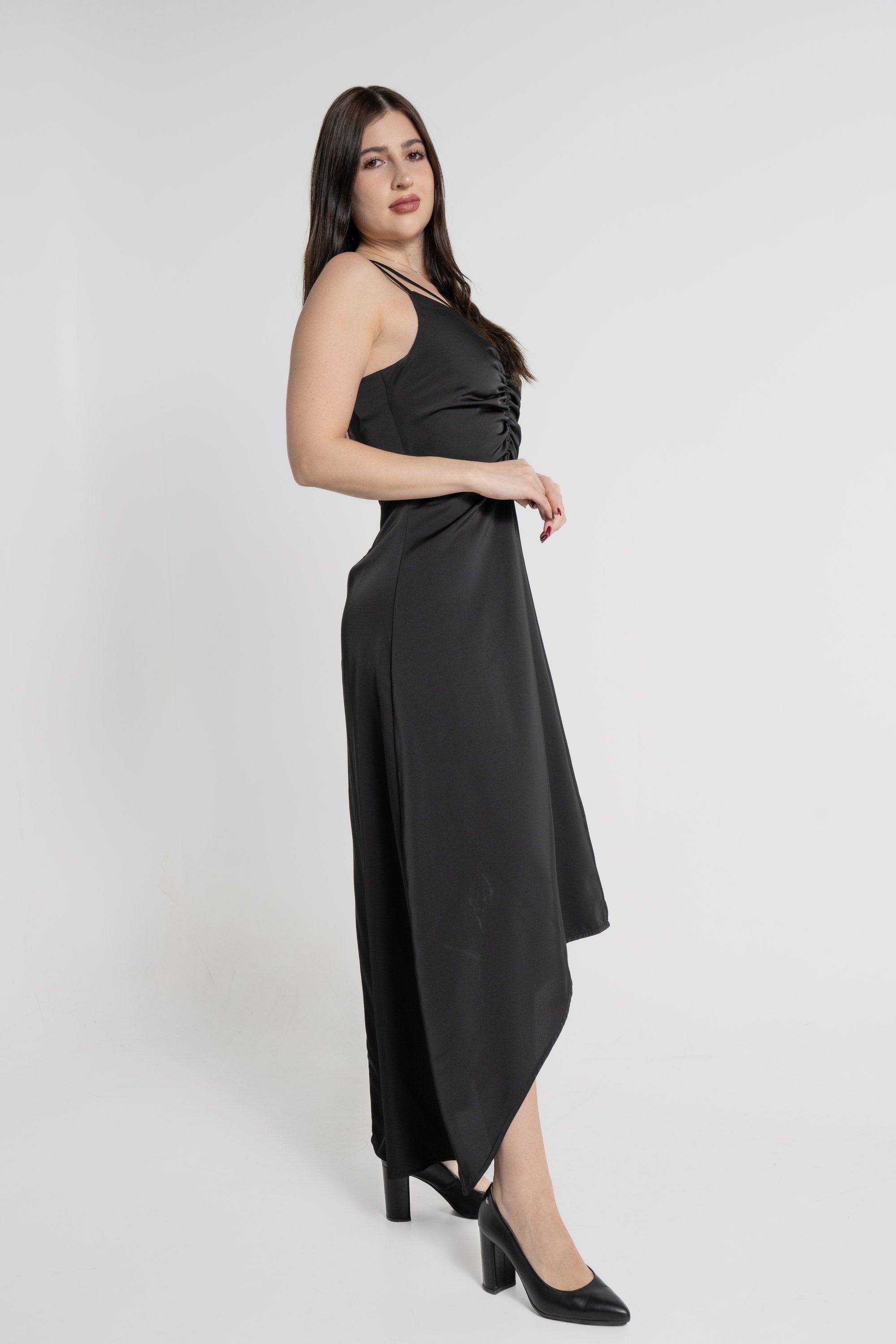 ميكا فستان ميدي بدون أكمام بكشكش قصير من الأمام