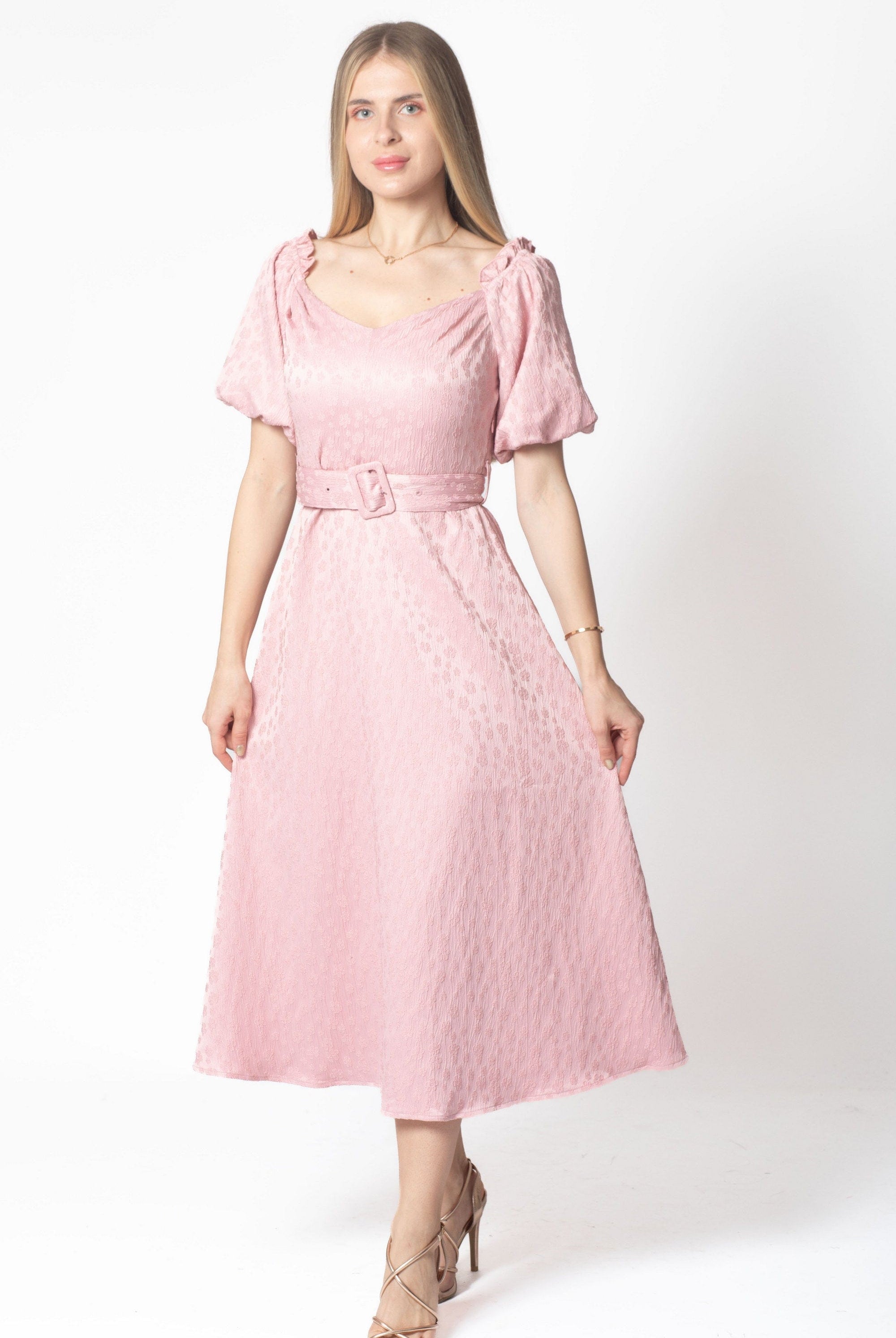 ميكا فستان ميدي مزين بالورود كم قصير بف نسائي