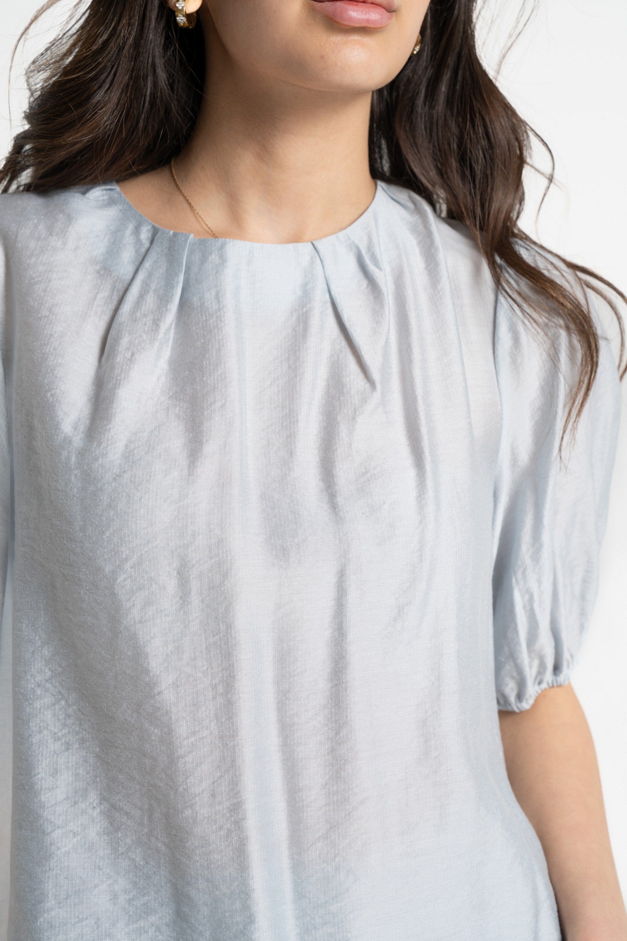 ميكا بلوزة بأكمام قصيرة فضفاضة برقبة دائرية