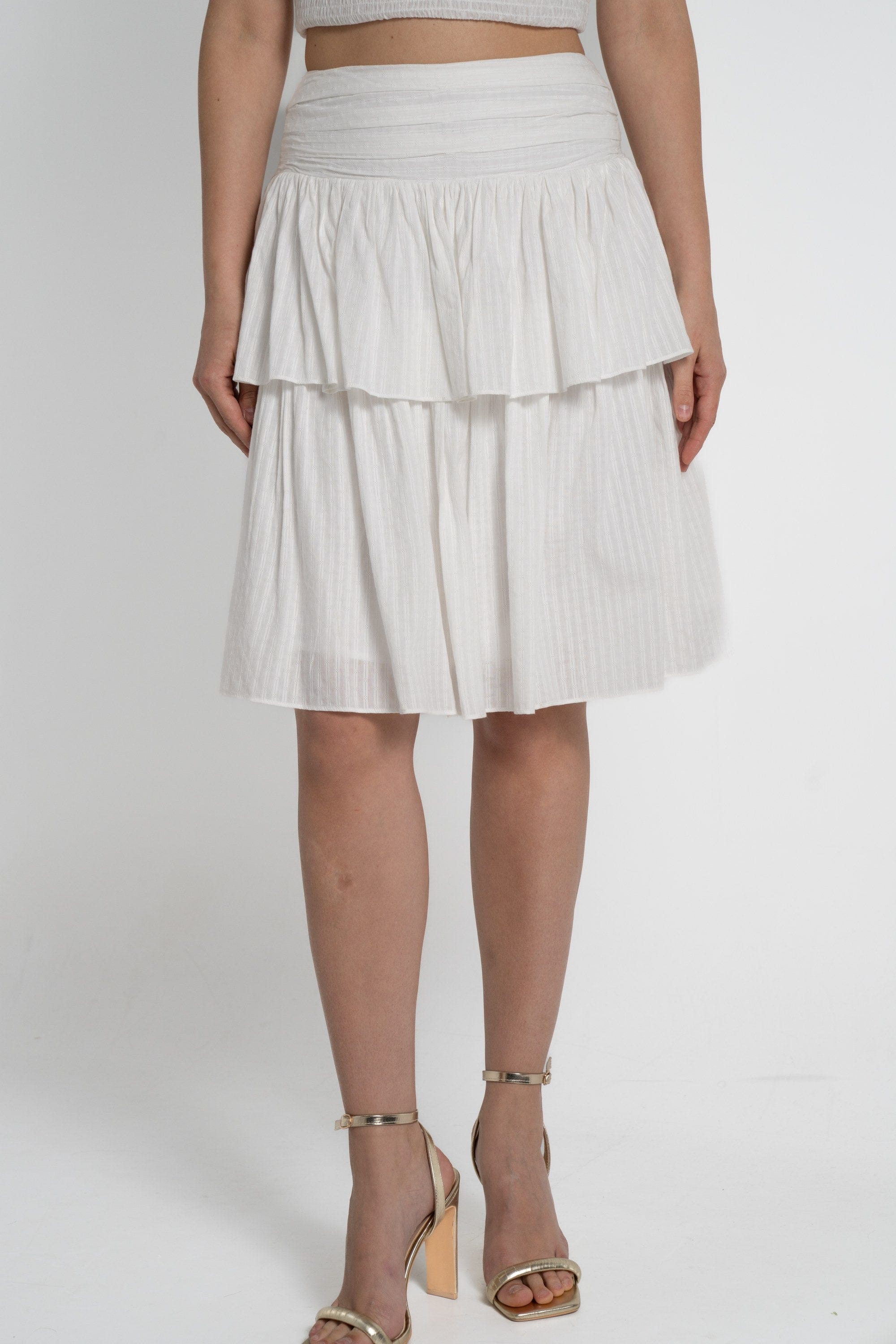 ميكا تنورة بطول الركبة نسائي طبقات