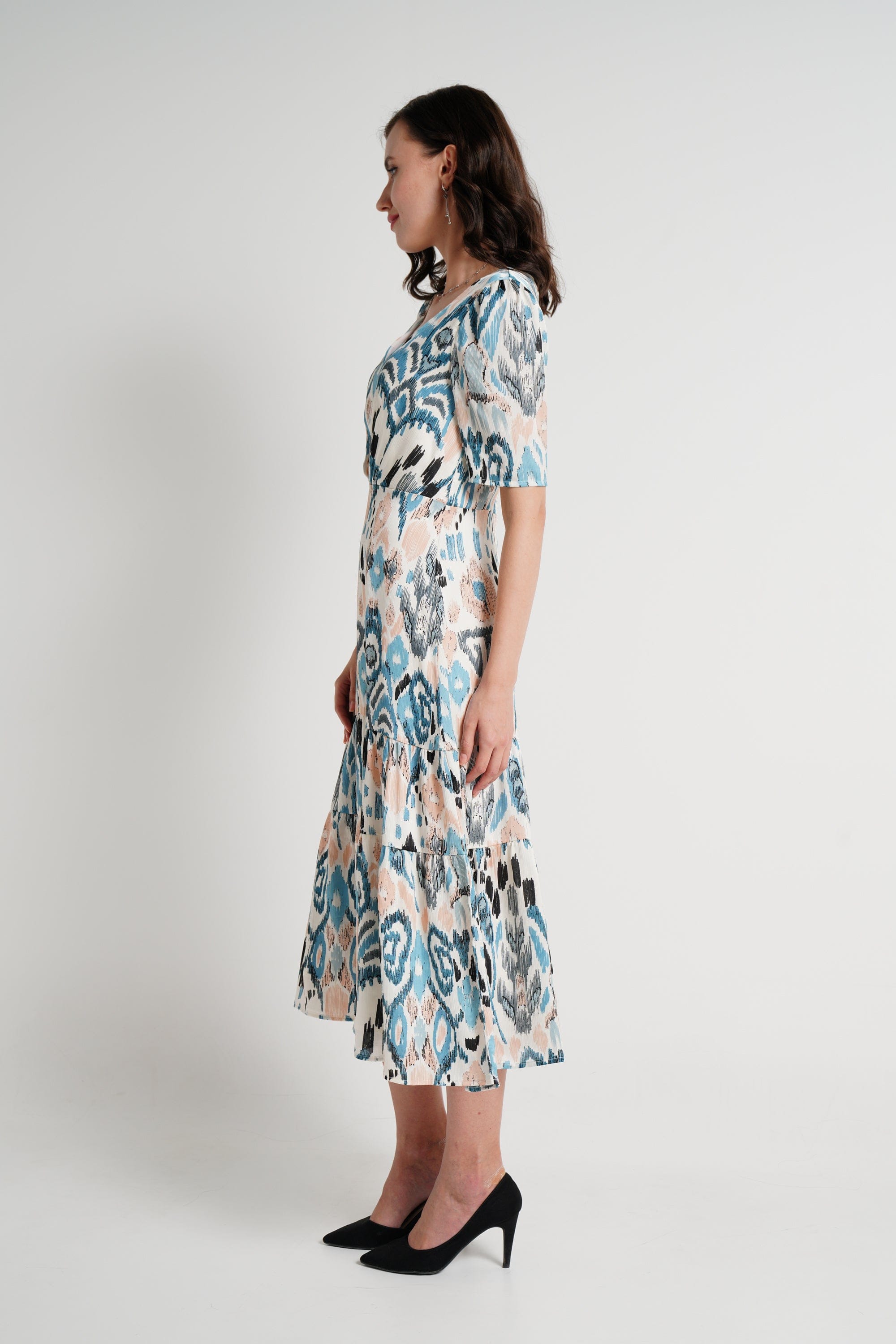 ู
ููุง ูุณุชุงู ู
ูุฏู ุจุฃูู
ุงู
ูุตูุฑุฉ ู
ูููุด ู
ุฎุตุฑ ูุณุงุฆู