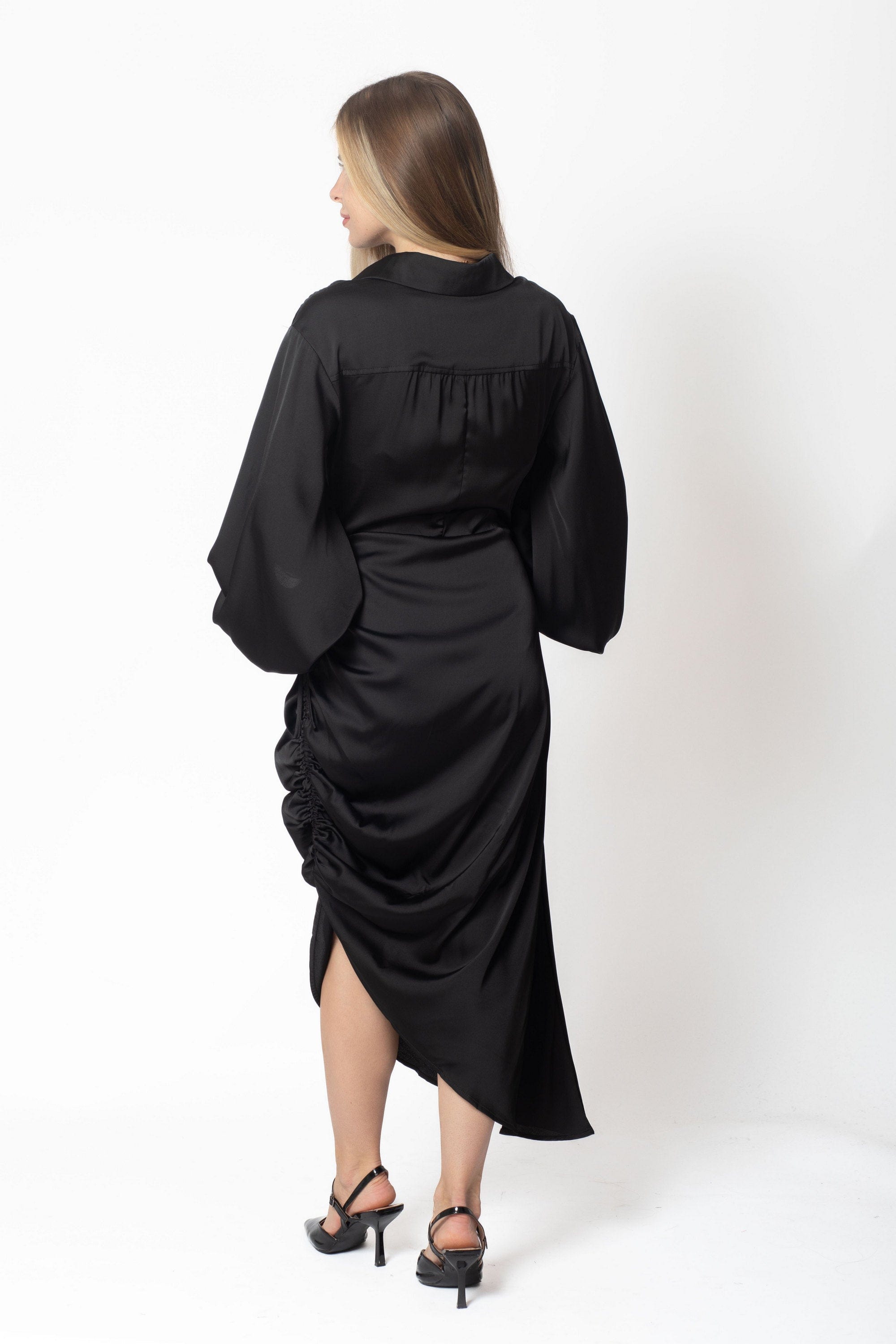 ميكا فستان ميدي سادة كم طويل واسع بف نسائي