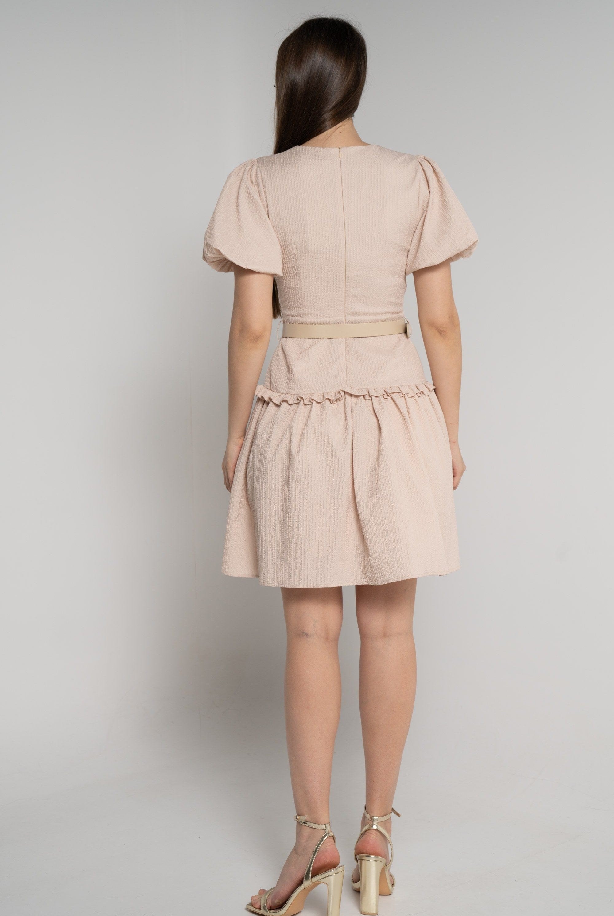 ميكا فستان بطول الركبة وأكمام قصيرة مخصر سادة نسائي