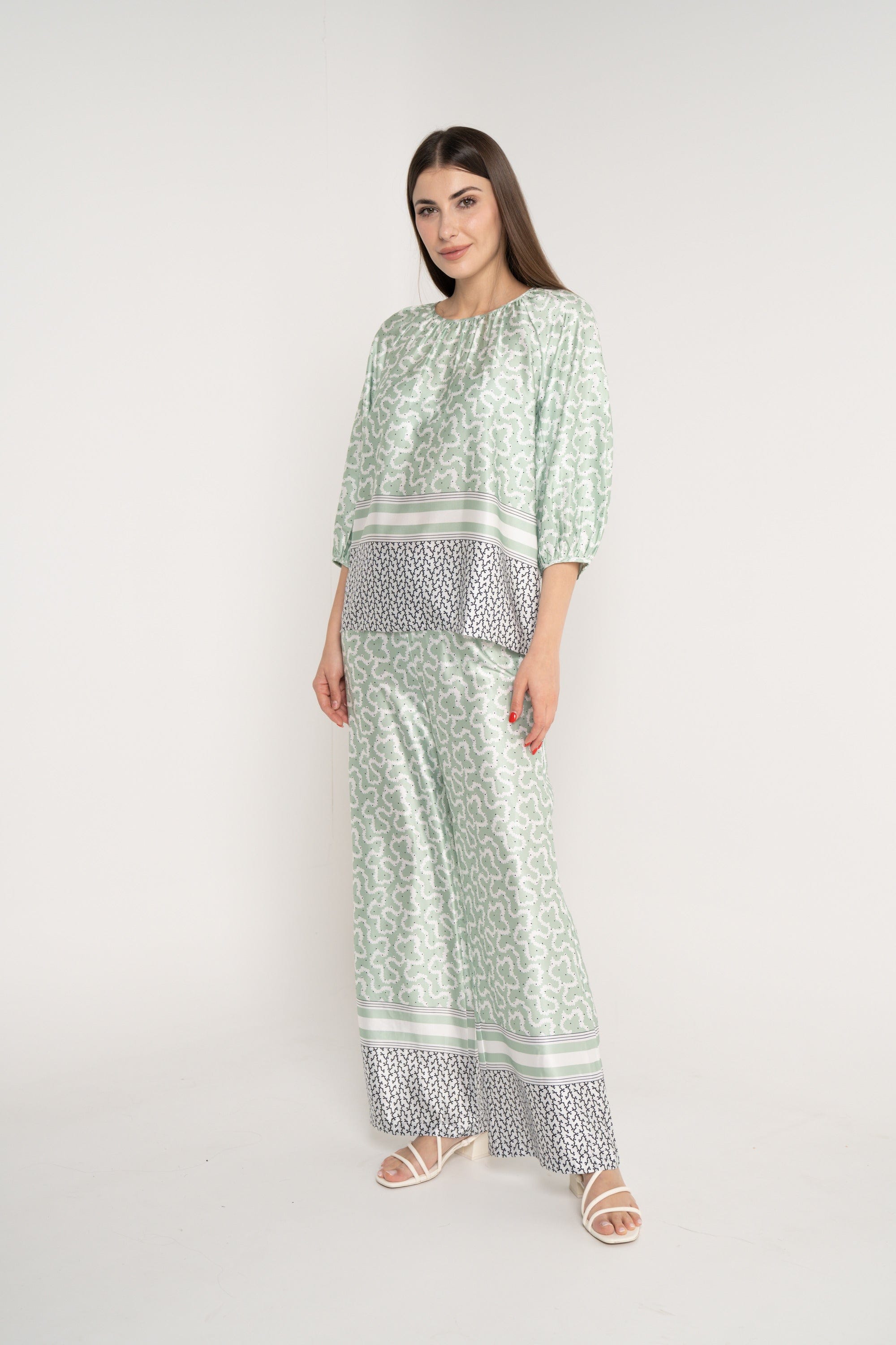 ميكا بنطلون طويل منقوش واسع سادة خصر مرتفع